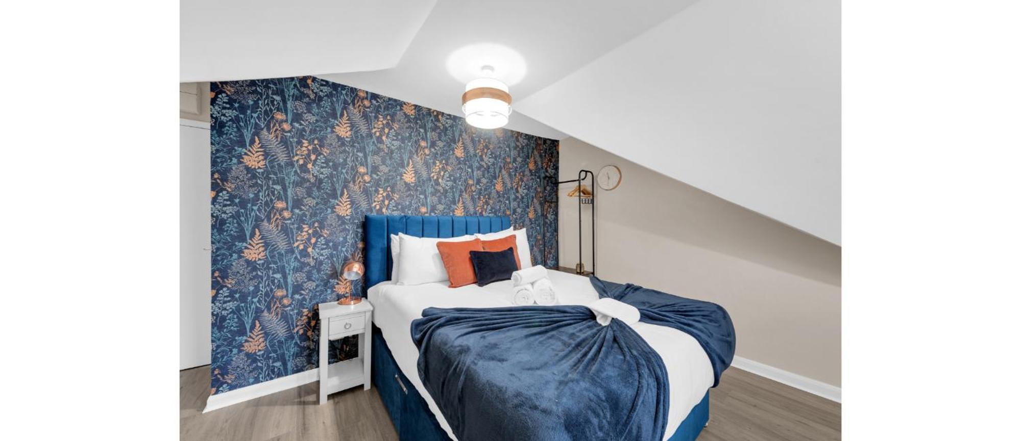 Whimsical Nook: Cozy With Separate Kitchen * Londres