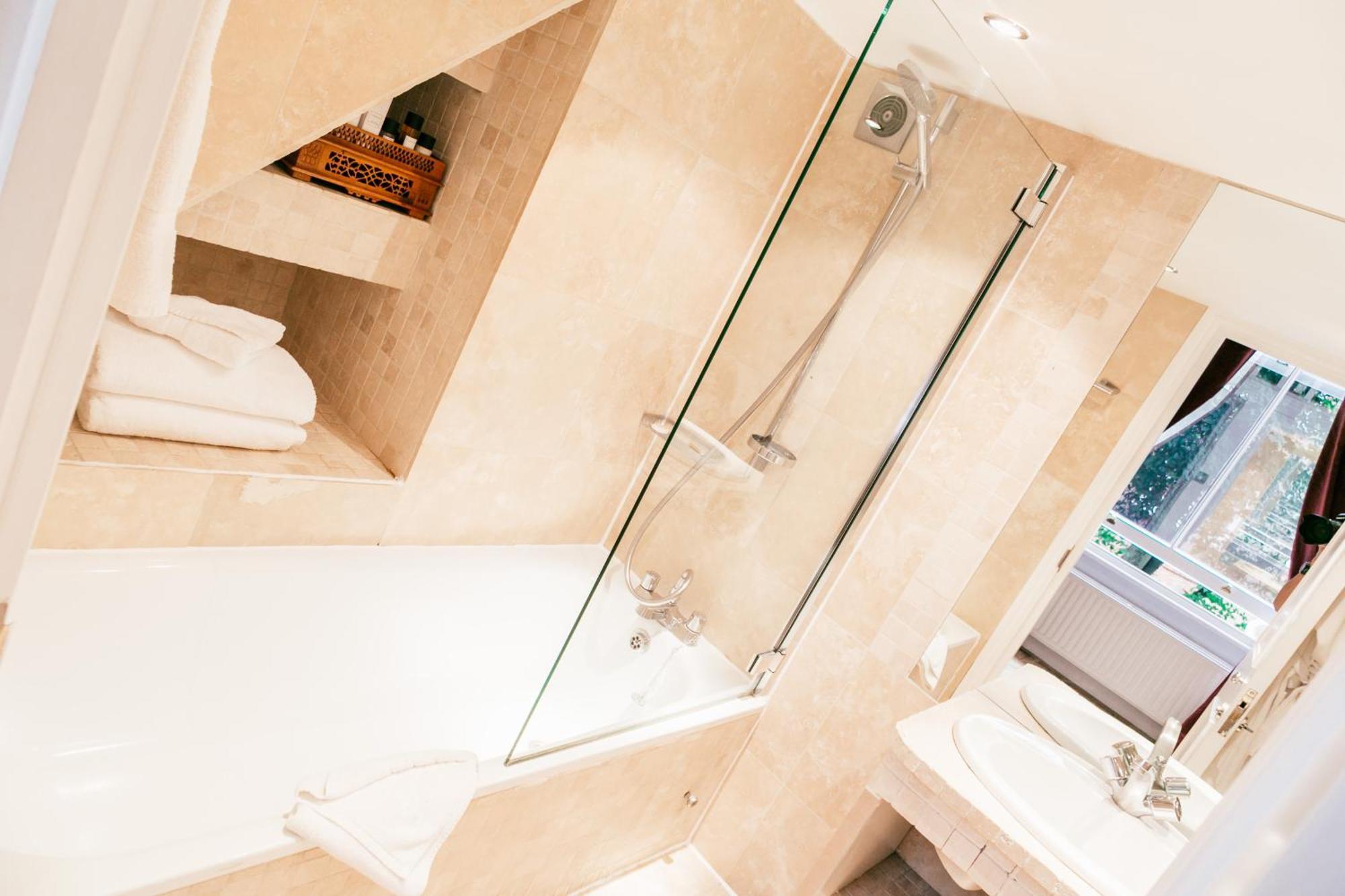 Hotell Twenty Nevern Square 4*