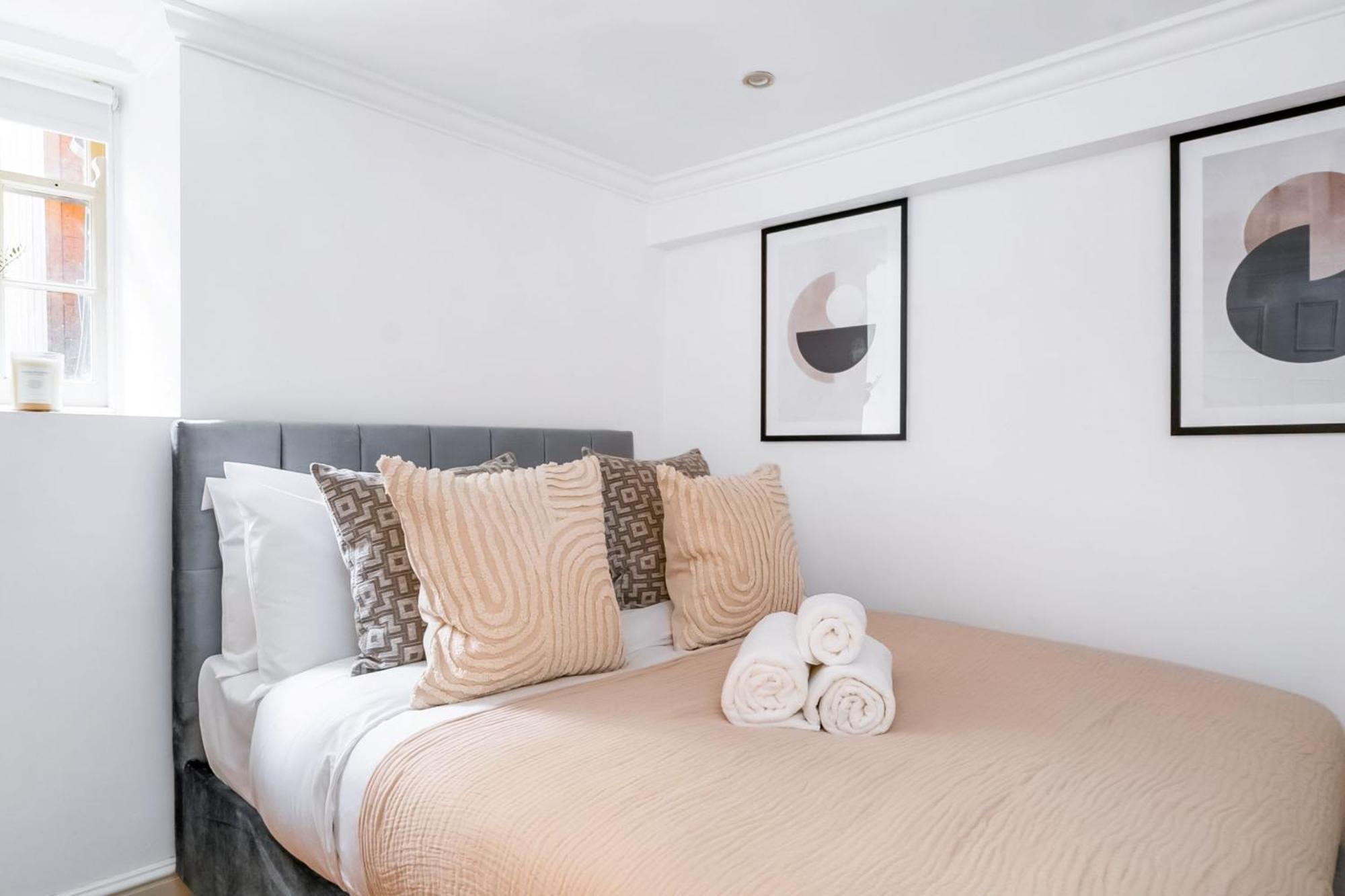 Apartment Vauxhall - 2br With Patio - Cityapartmentstay London