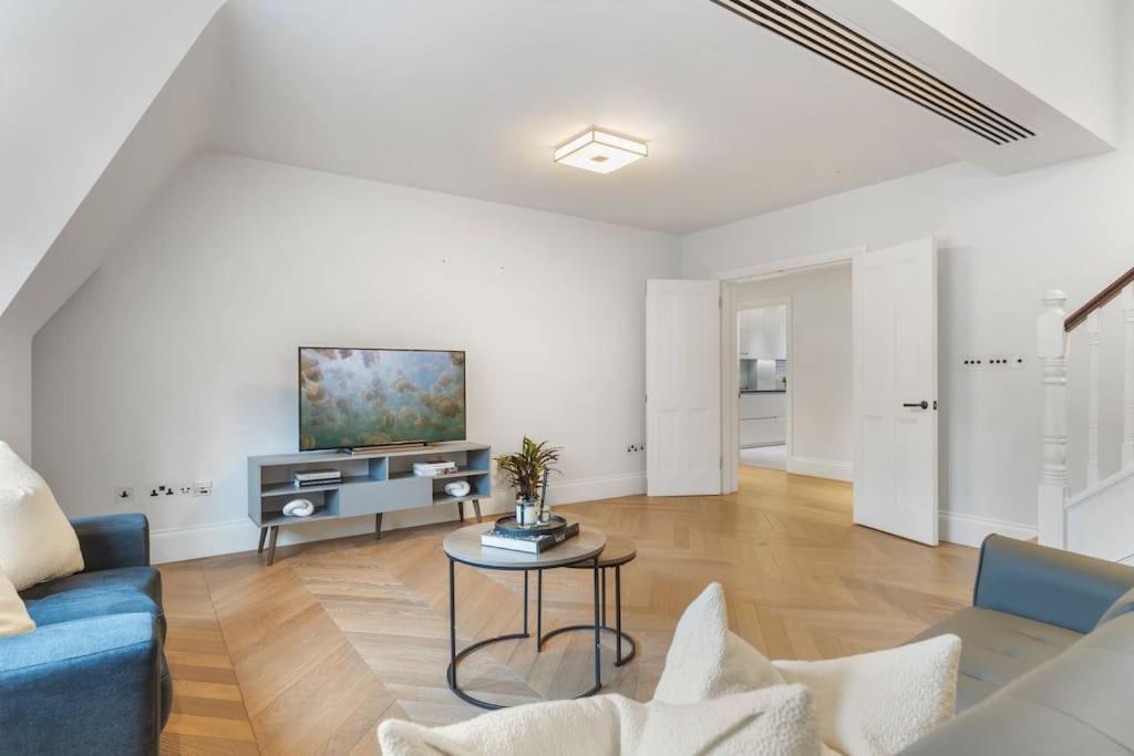 Luxury 3 Bed Flat In Kensington Leilighet *