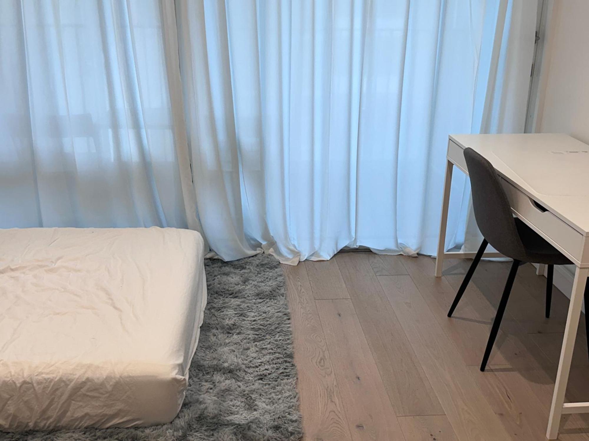 Female Only Ensuite Privat overnatting *