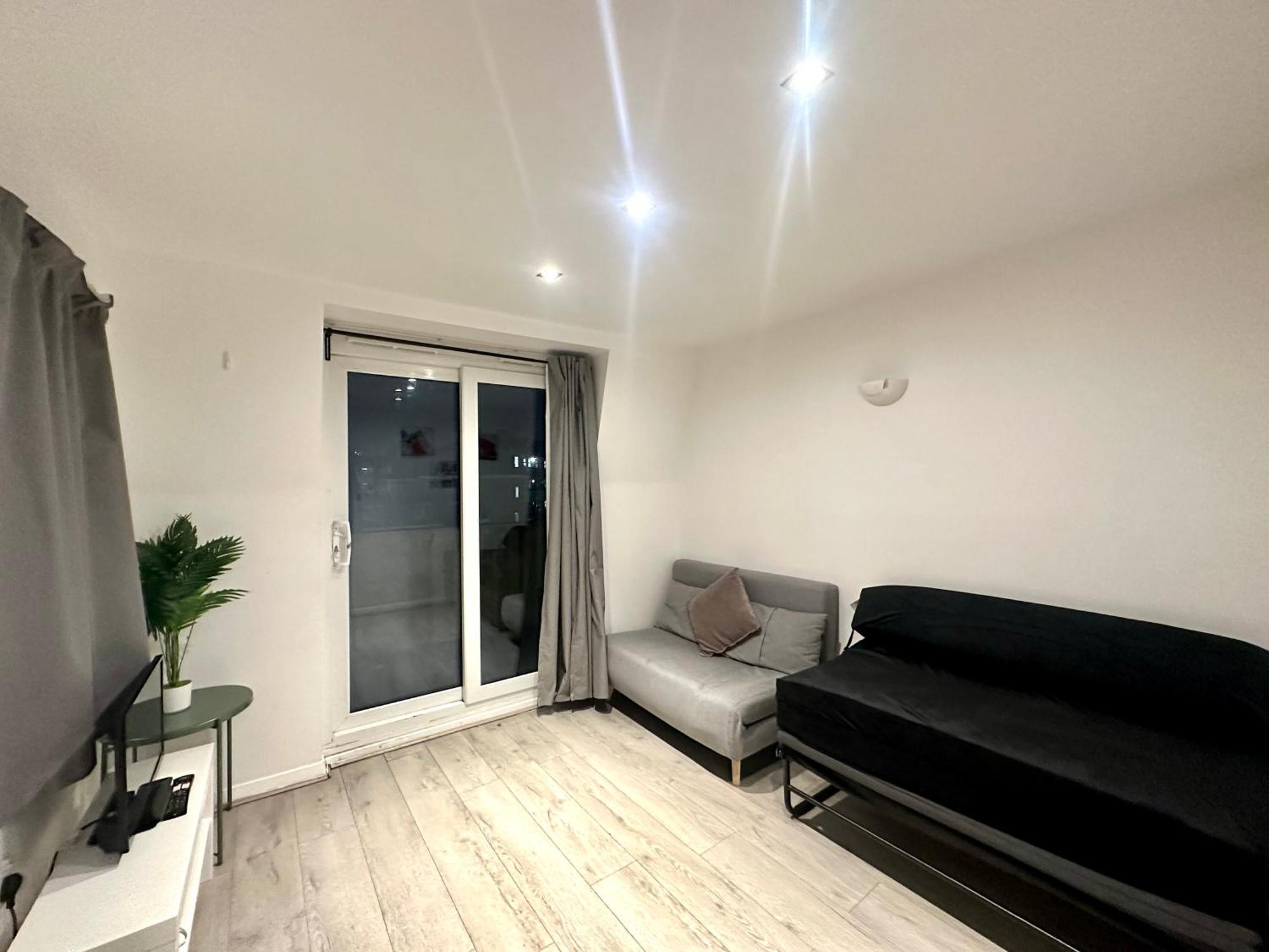 Kings Cross Apartment London