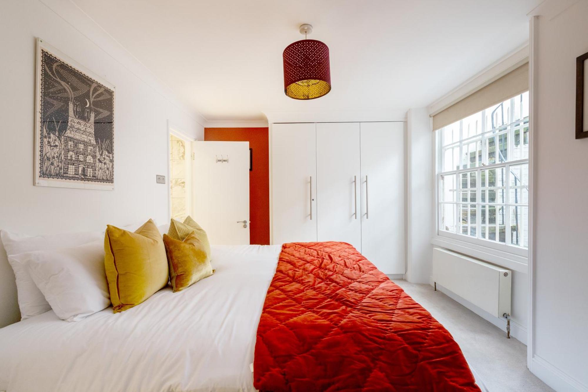 Picnic In The Park Fantastic 3 Bedroom Apartment
