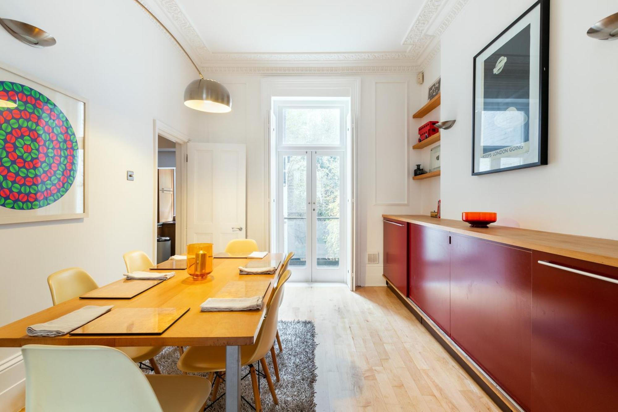 Apartment Picnic In The Park Fantastic 3 Bedroom *