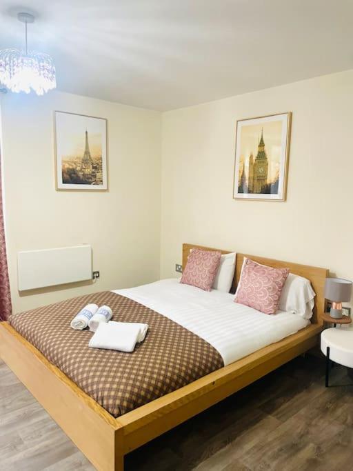 Bright Flat In Bricklane-aldgate