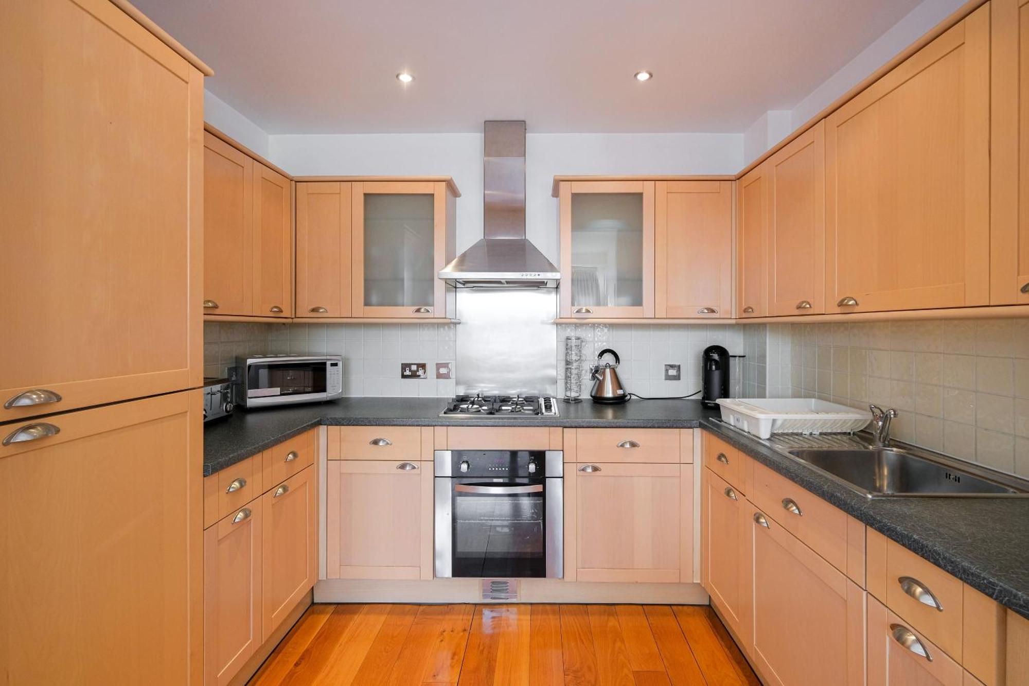 Leilighet Stylish 2 Bed Flat In Canal Side Gated Development London
