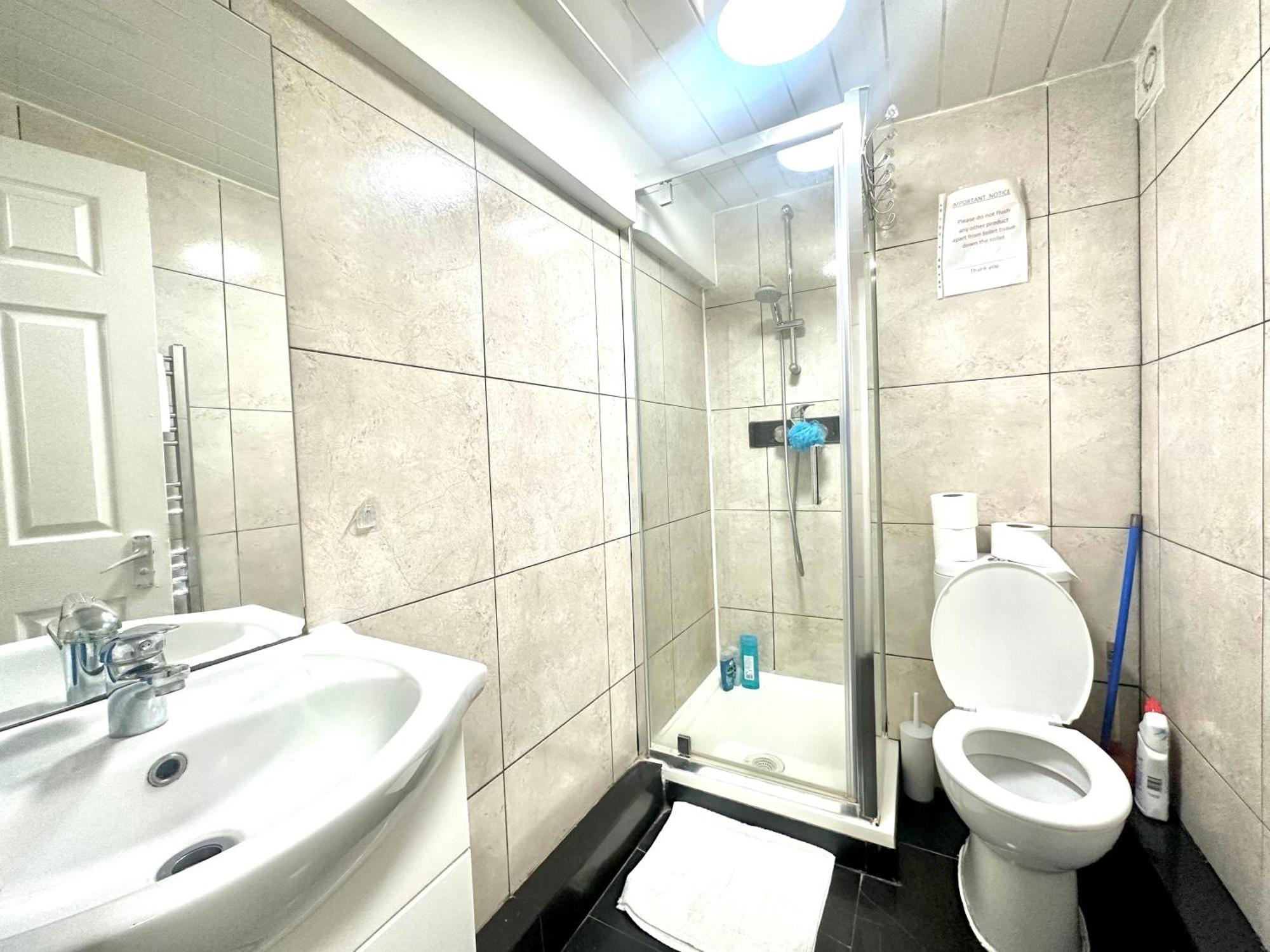 Kings Cross Apartment *
