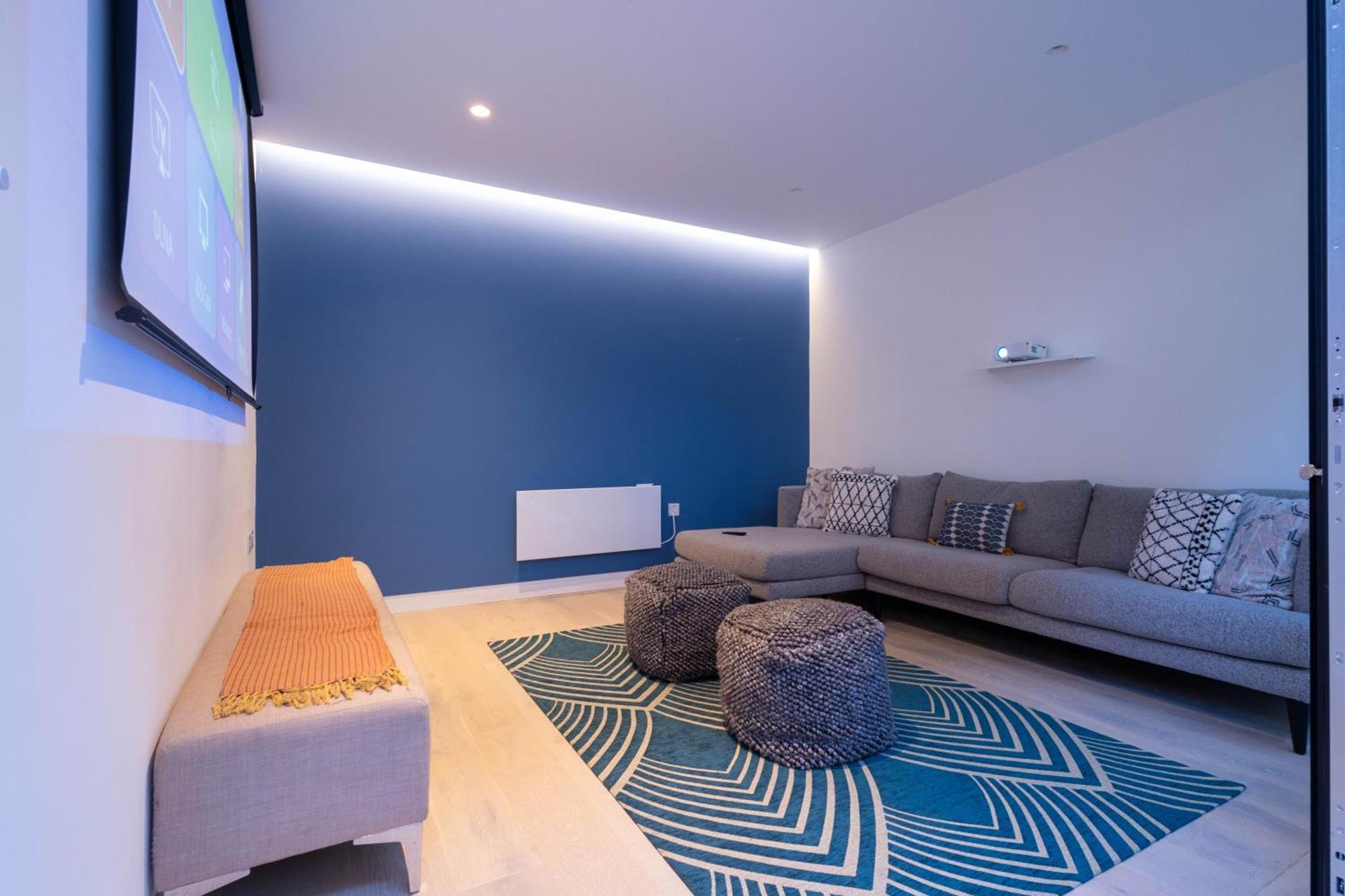 The Arches Luxurious Three Bedroom Close To Hampstead Heath With Garden Balcony And Courtyard * Londres
