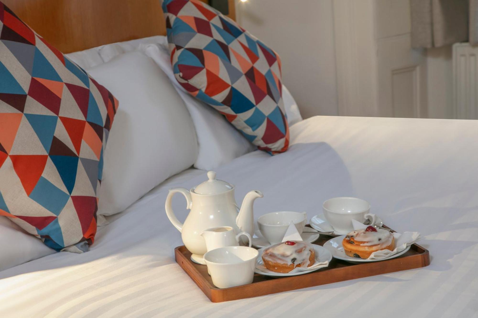 Queensway Hotel, Sure Collection By Western London