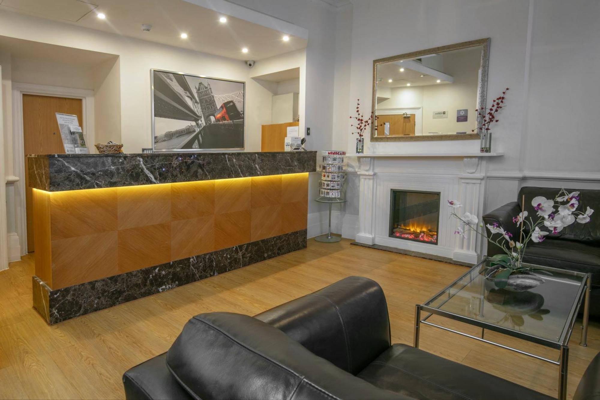 Hotel Queensway Hotel, Sure Collection By Western London