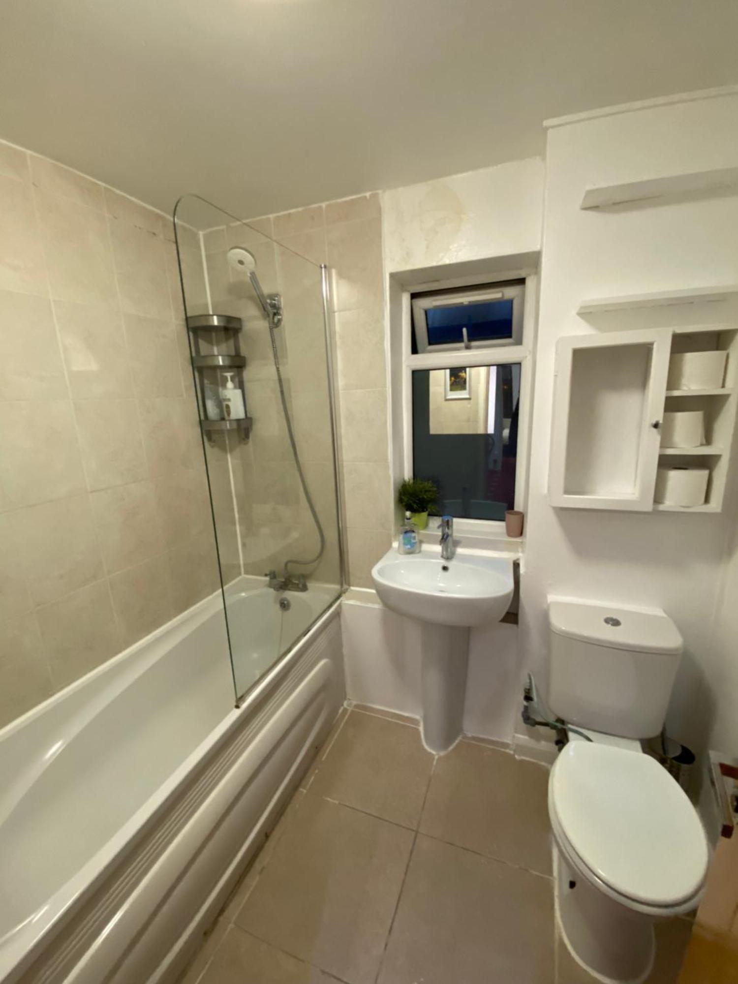 Habitación en casa particular Fabulous Private Bedrooms Near Euston Station, Central London *