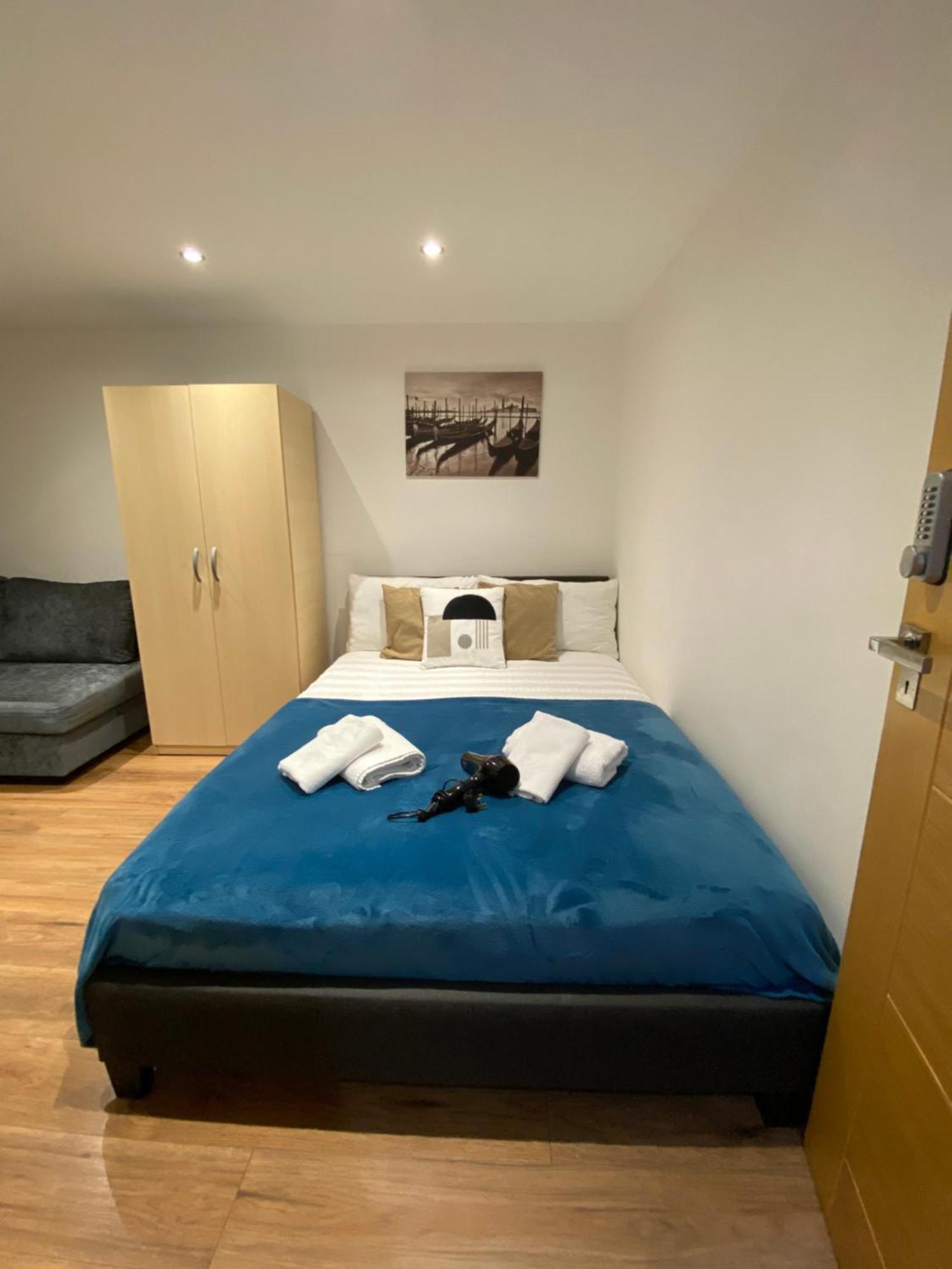 Habitación en casa particular Fabulous Private Bedrooms Near Euston Station, Central London