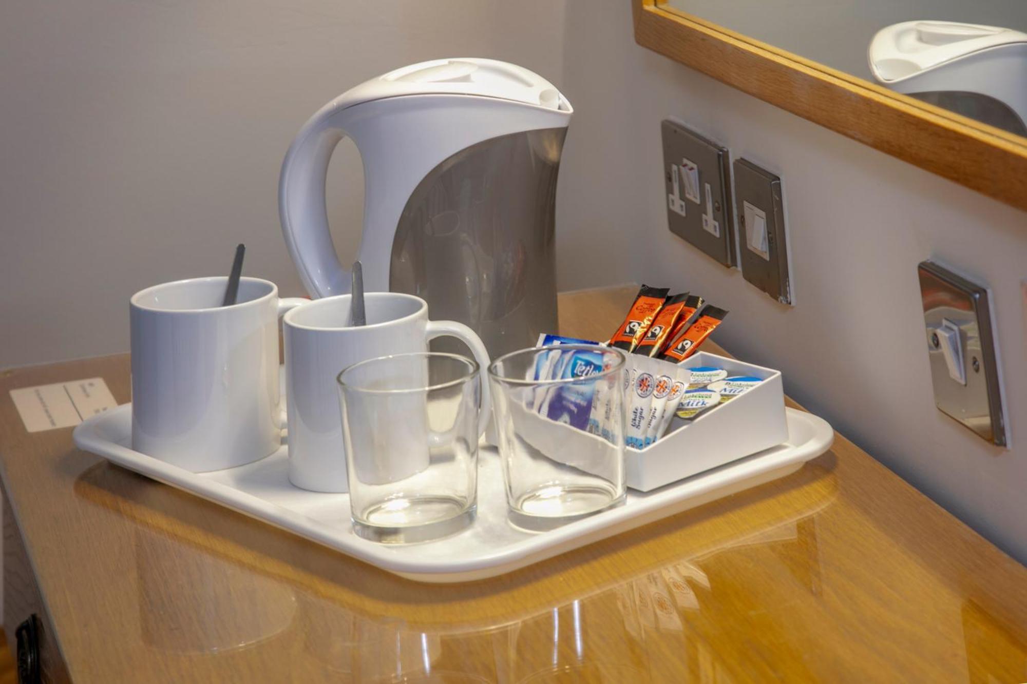 Queensway Hotel, Sure Collection By Western Hotel