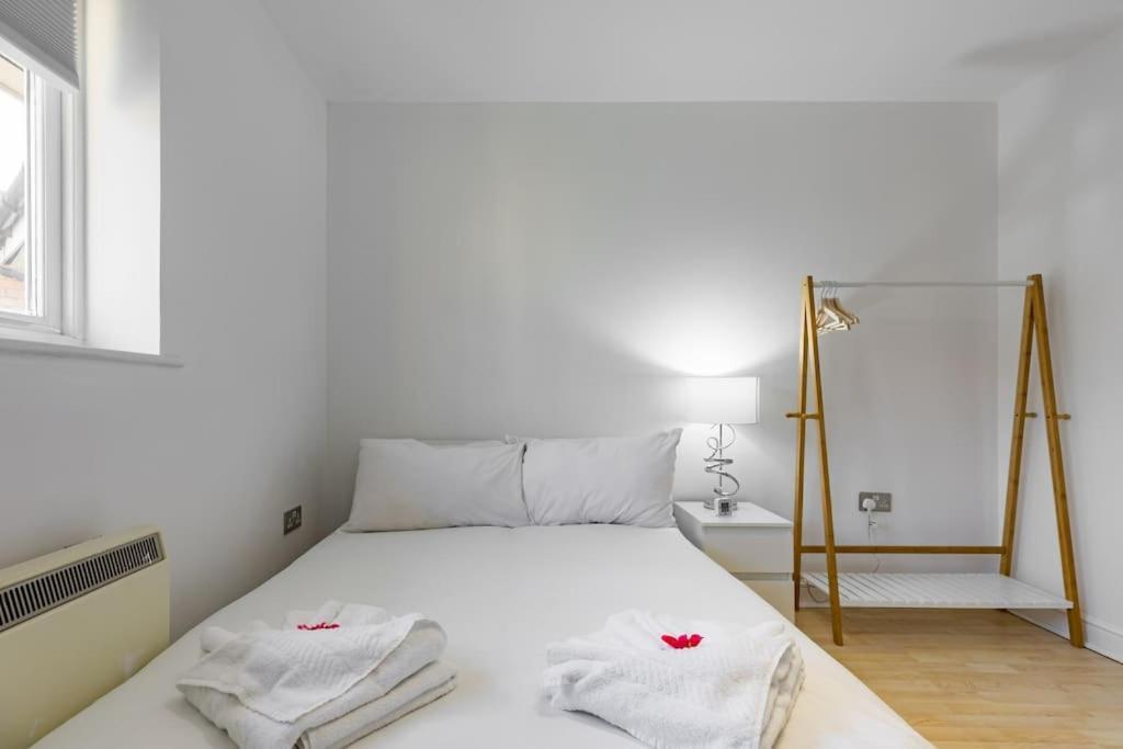Vakantiehuis Modern 2br - 25min To Londen