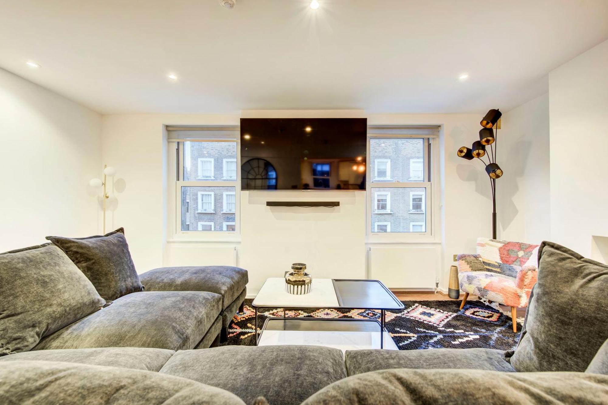 Prime Location Marylebone 4 Bed Designer Flat Londen