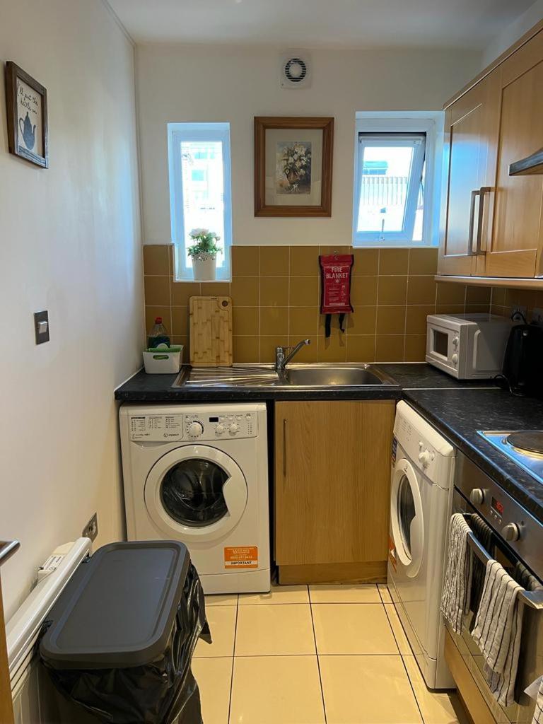 Cosy Private Near Euston Station,