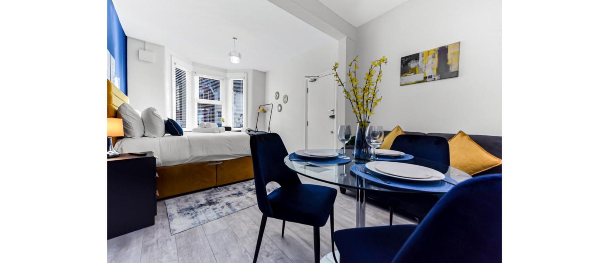 Terrific 1 Bd Flat In Apartment *