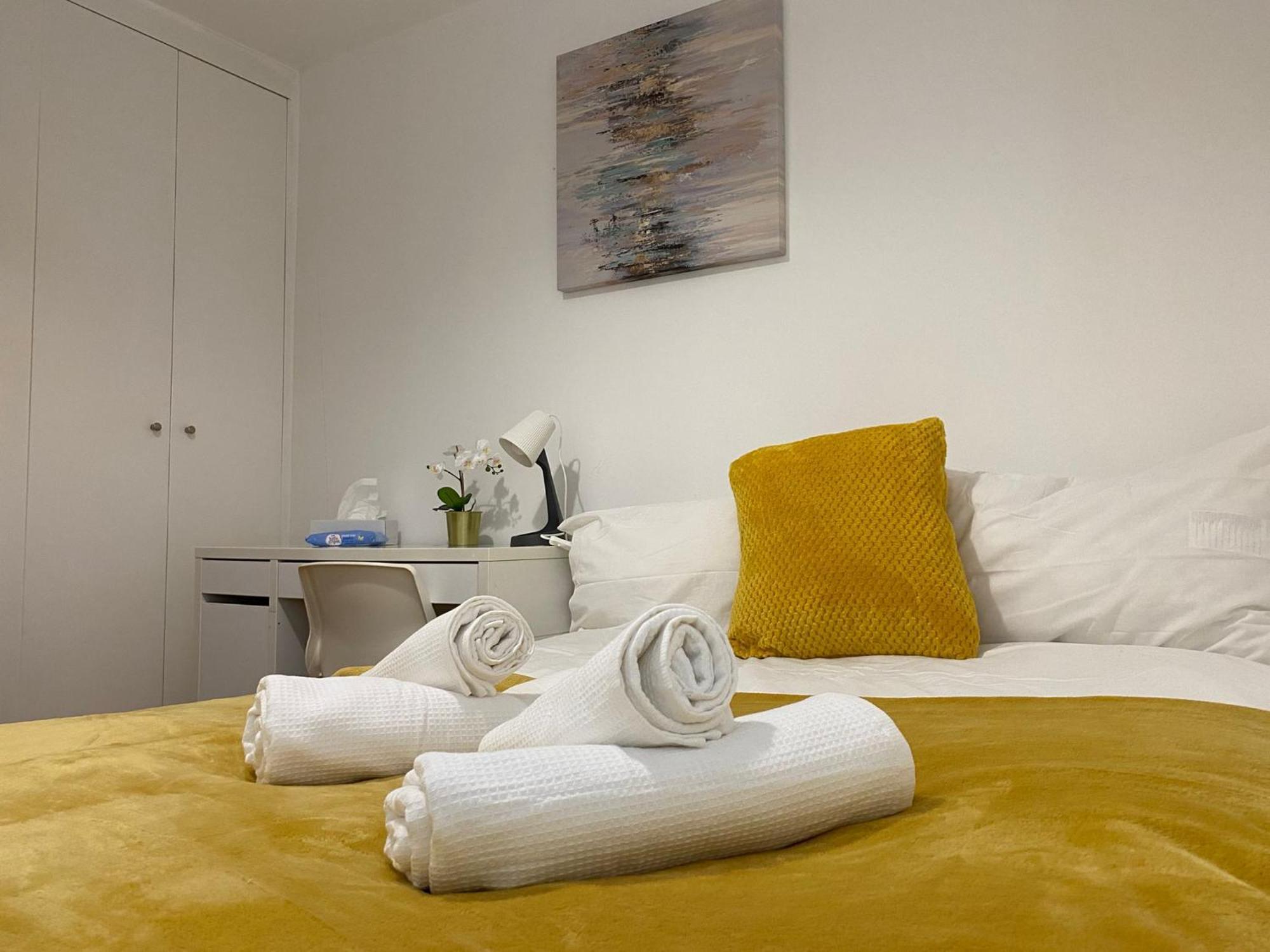 Lovely Private In Euston, * London