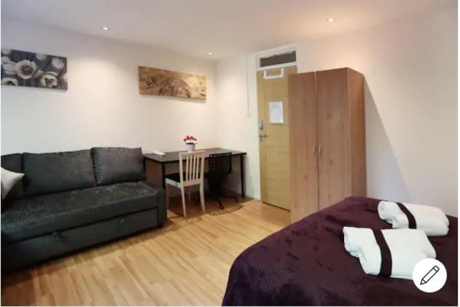 Fabulous Private Bedrooms Near Euston Station, Central London