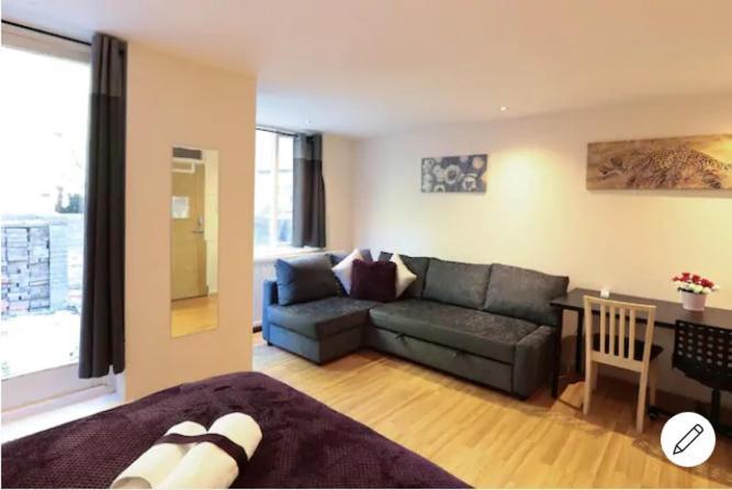 Habitación en casa particular Fabulous Private Bedrooms Near Euston Station, Central London