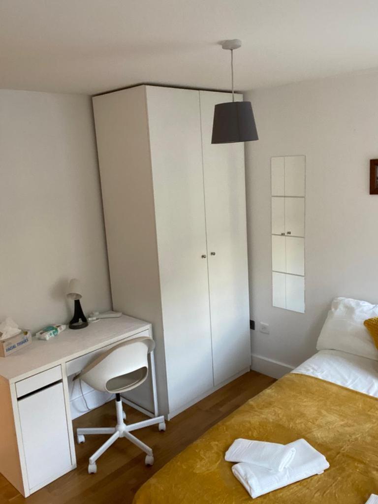 Lovely Private In Euston, * London