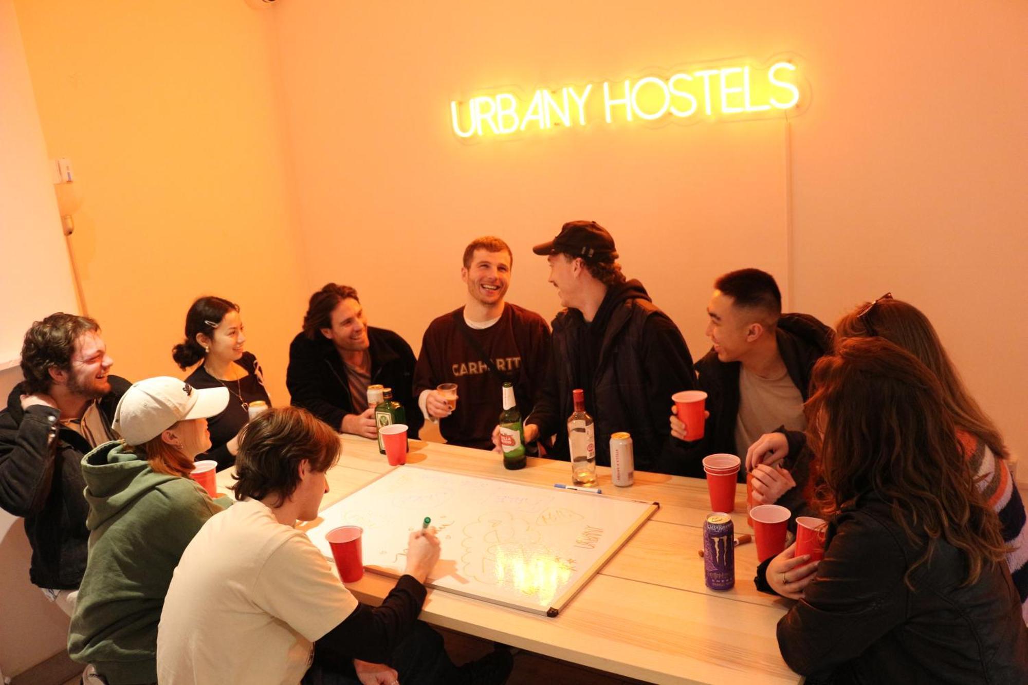 Hostel Urbany 18-40 Years Old Londen