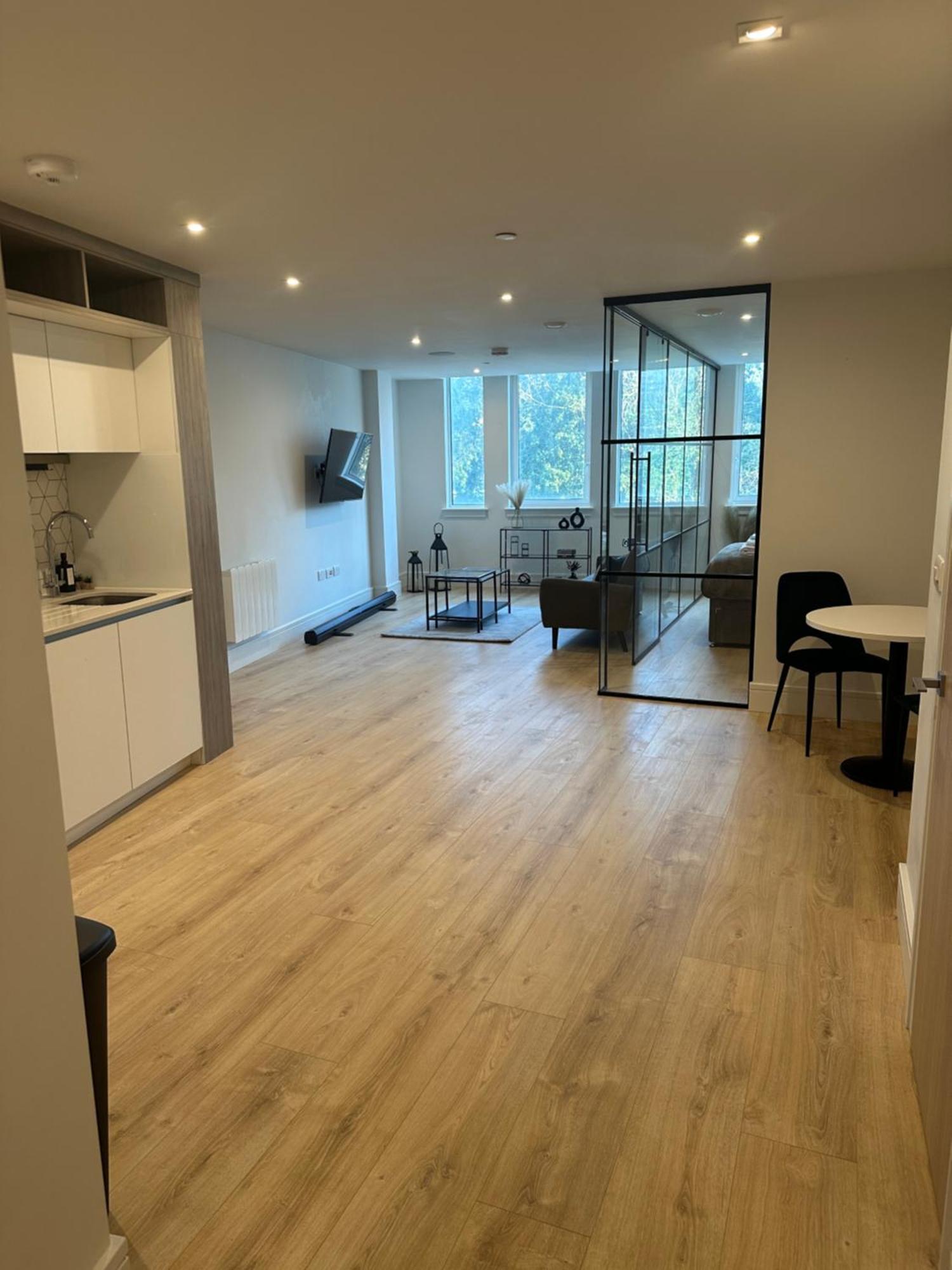 Apartment Stylish 1 Bedroom In Purley, Croydon London