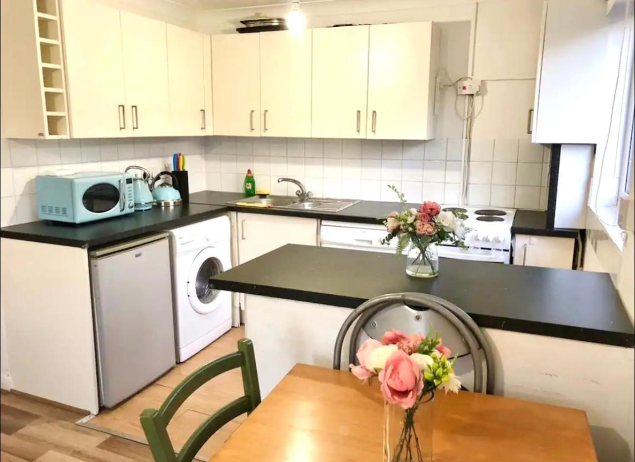 Leilighet 2 Bed Flat Privite In Canada Water *