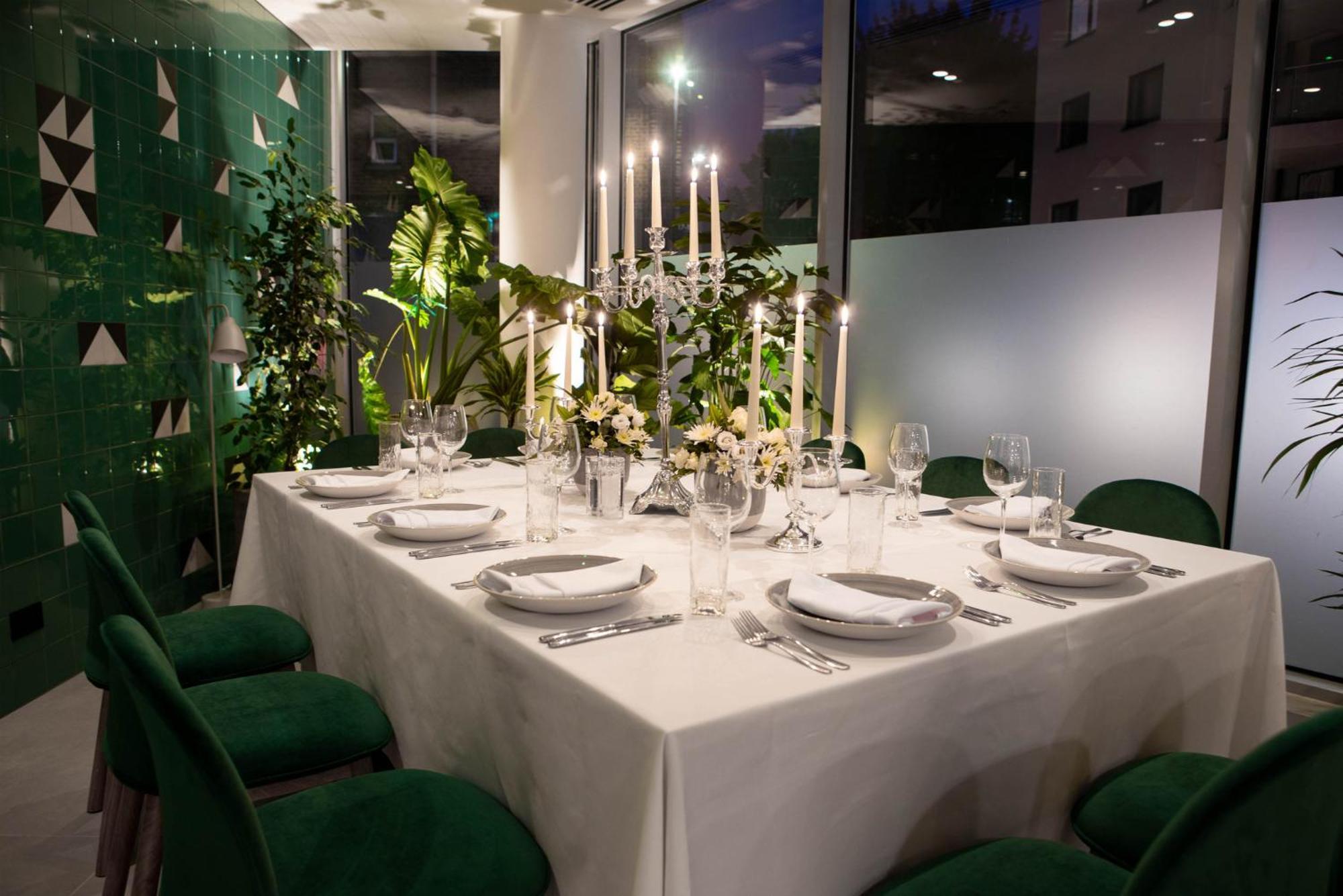 Holiday Inn London - Whitechapel By Ihg Hotel 4*