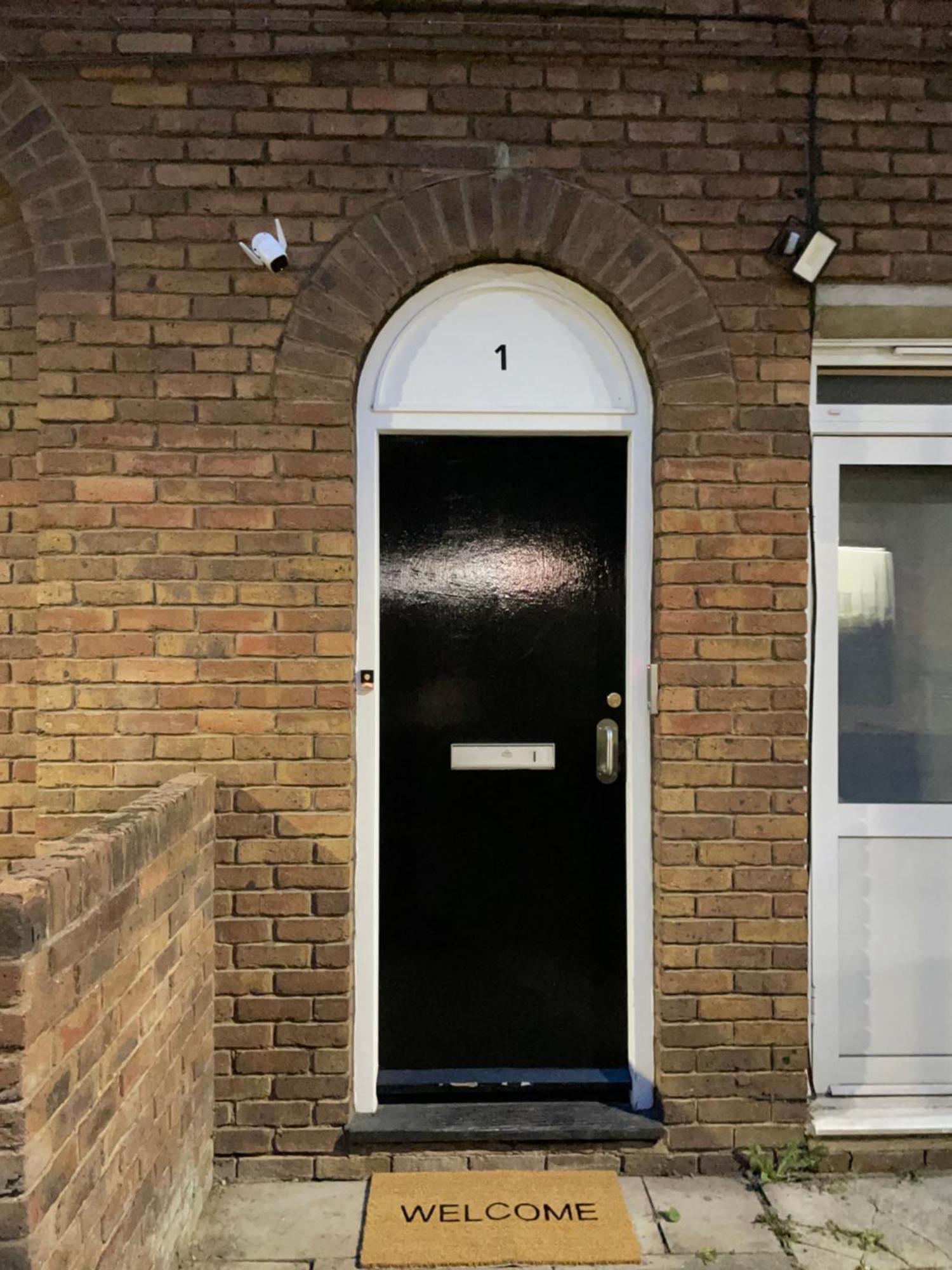 Lovely Triple And Quadruple In Euston & Square In * Londen