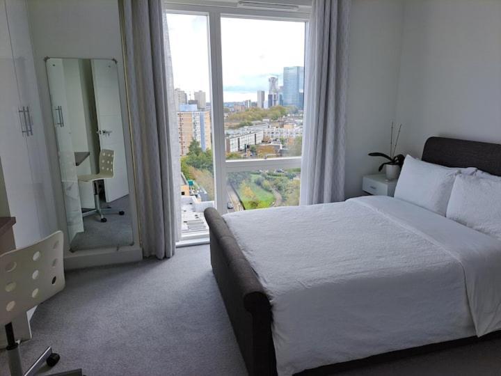 Privatunterkunft Cozy Double With Large En Near Canary Wharf With Amazing Views In A Shared *