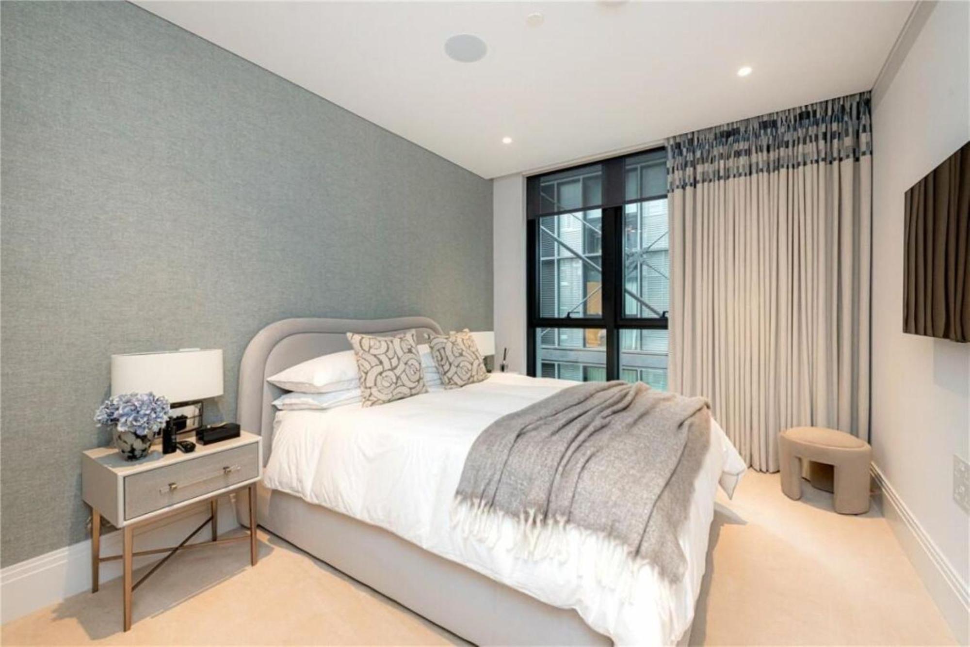 Apartment Oxford Street Station Lovely Lux Flat Sleeps Up To 6 London