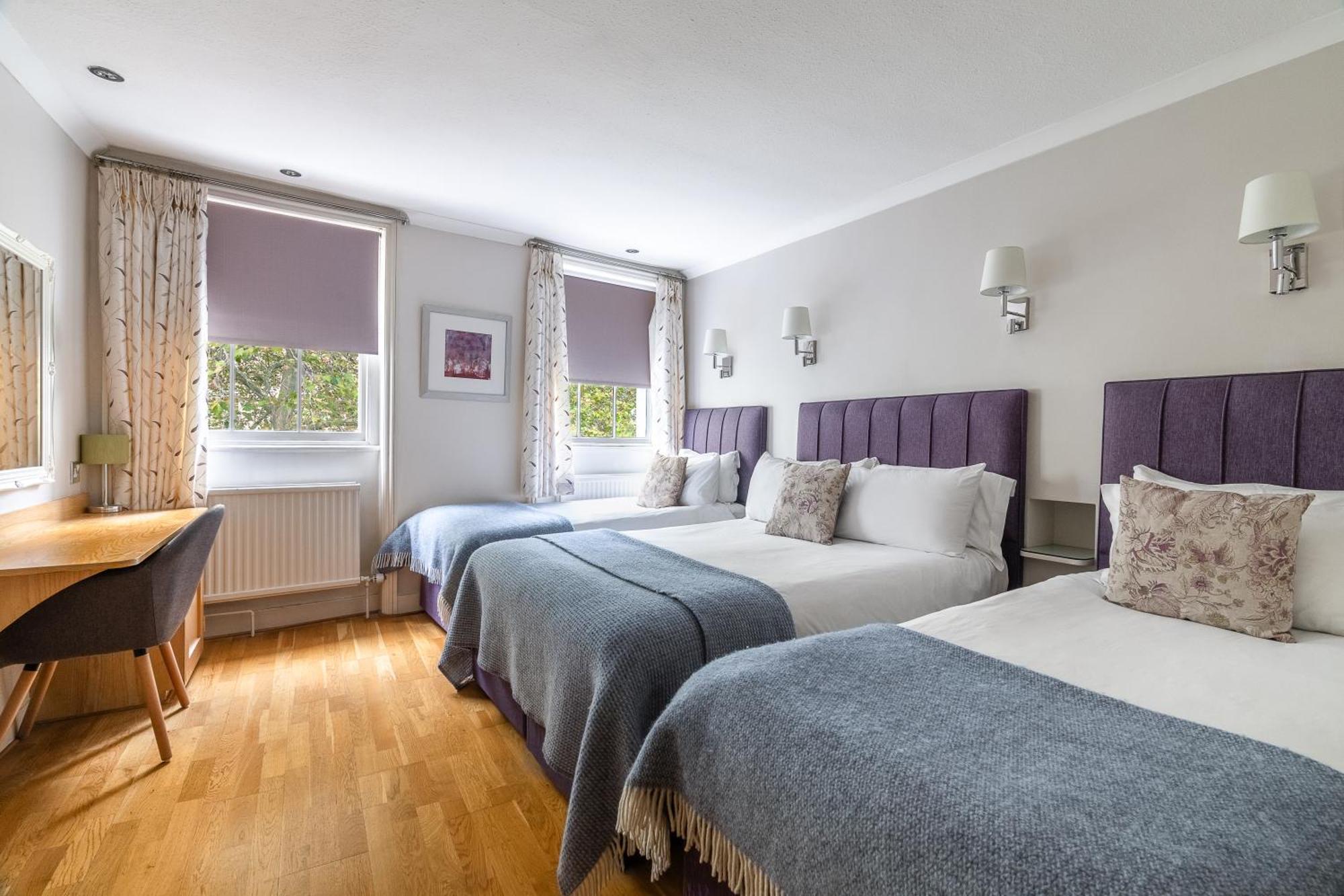 Hotel Harlingford