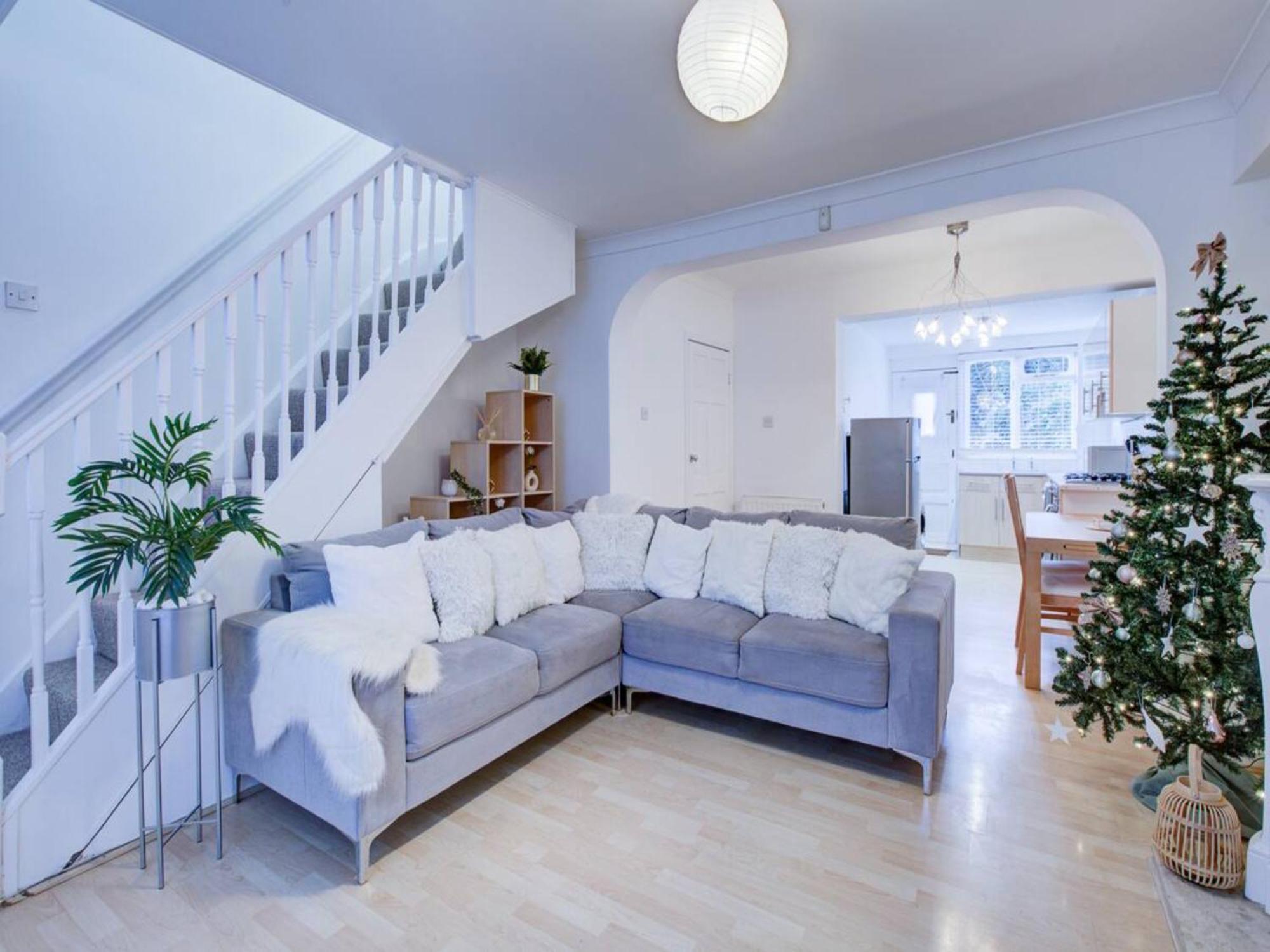 Pass The Keys Charming 2 Bedroom House Good Transport And Parking Vakantiehuis *