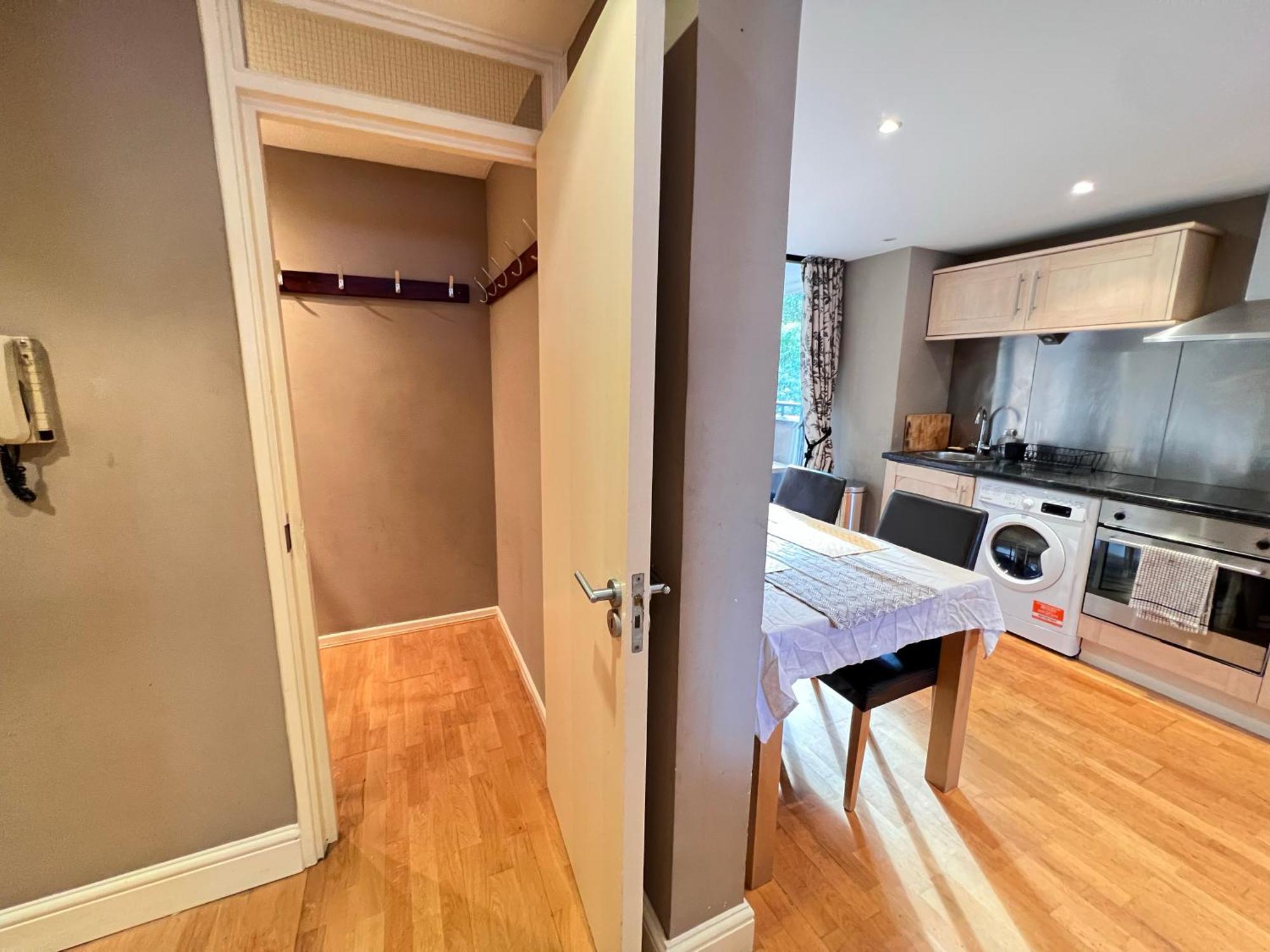 Excellent River Thames View Entire 5* Londen