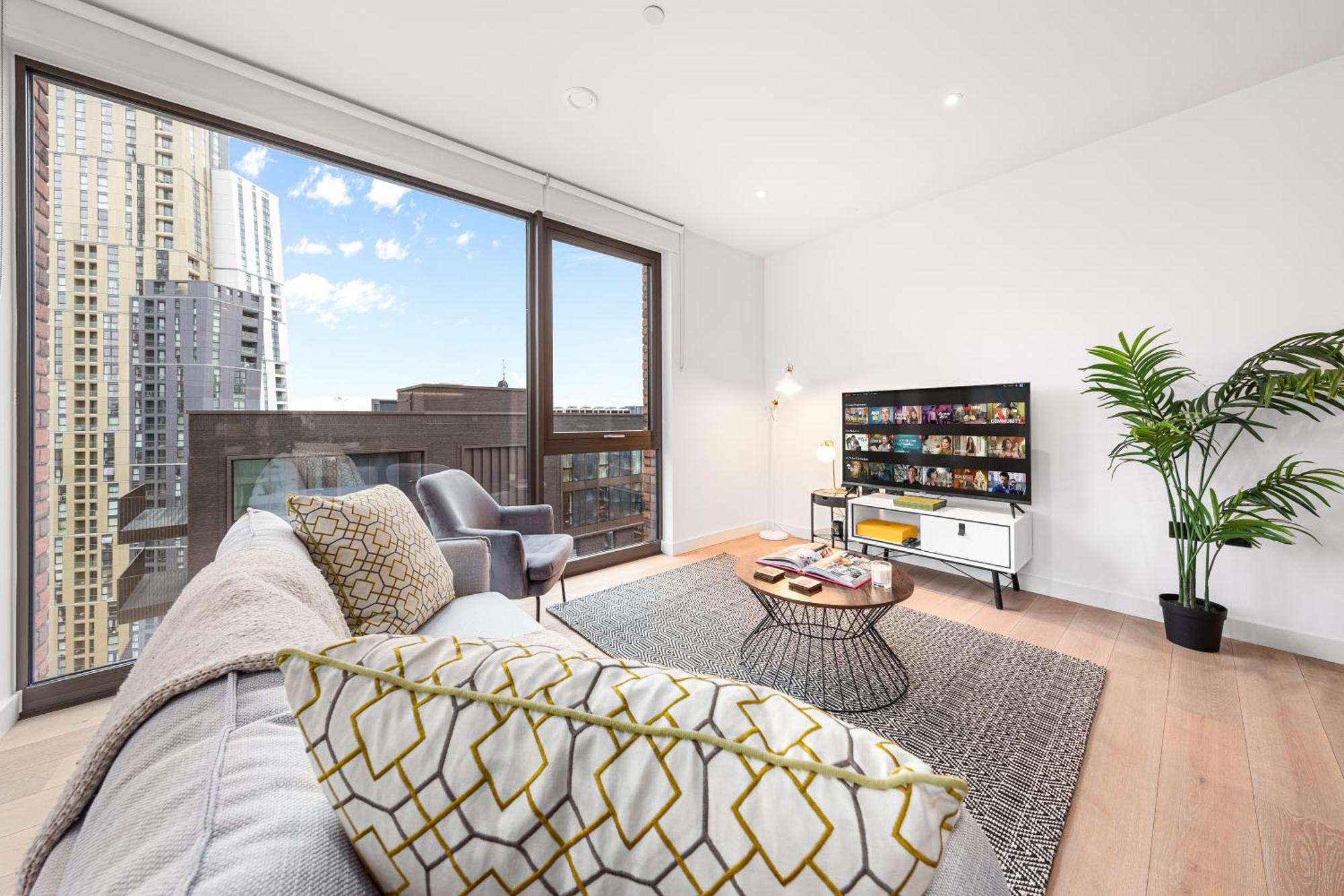 Apartahotel New 2 Bedroom Flat Riverview Balcony