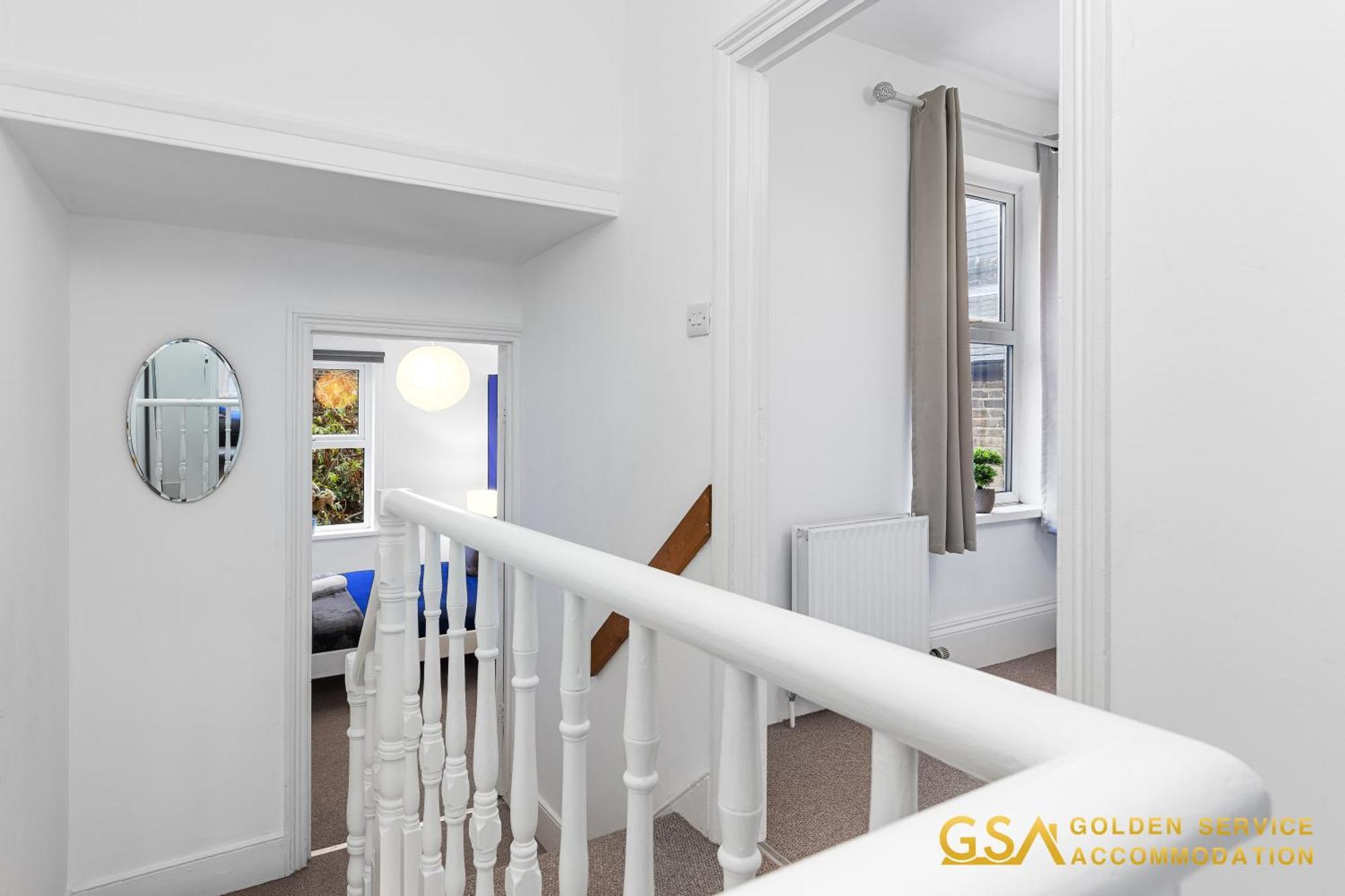 Ferienhaus Stylist And Cosy 3 Bed House Leytonstone Sleeps 7 *