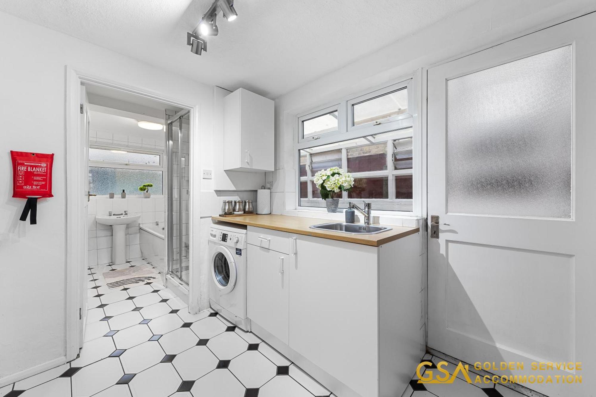 Stylist And Cosy 3 Bed House Leytonstone Sleeps 7 Ferienhaus *