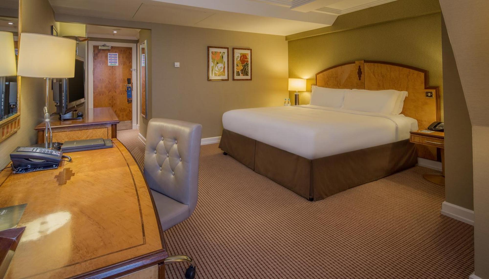 Hilton Paddington 4*