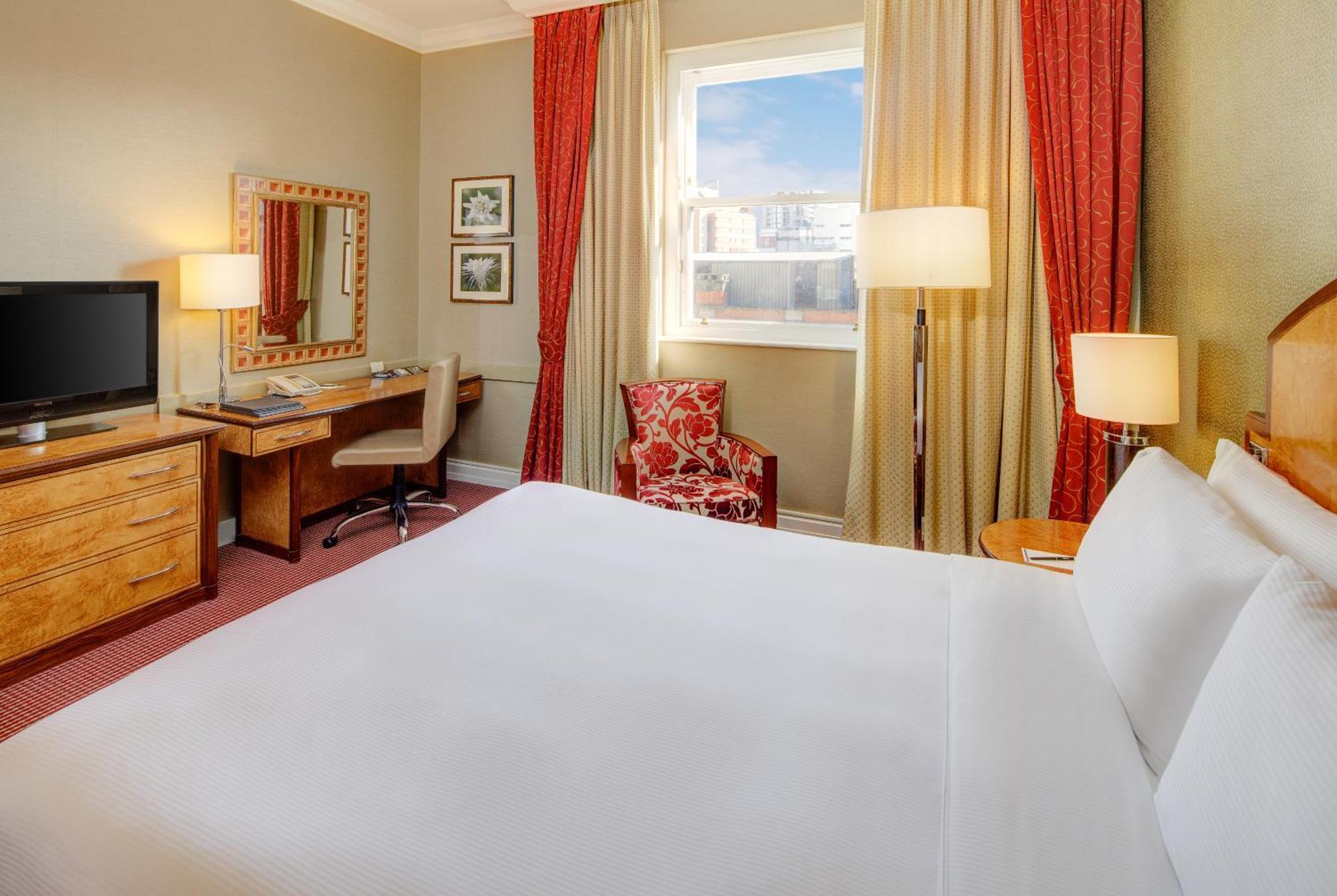 Hilton Paddington 4* London