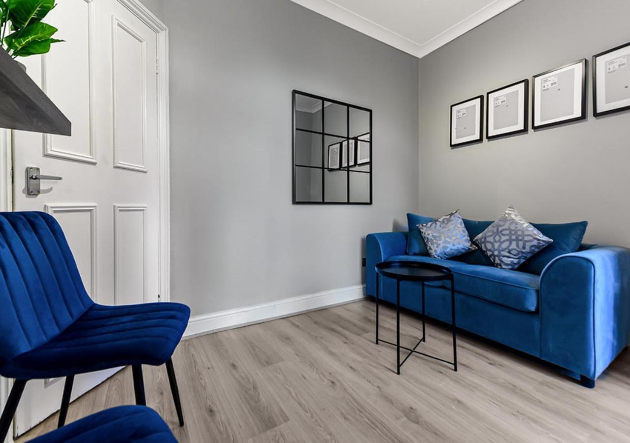 Leilighet Amazing 2 Bedroom Flat In *