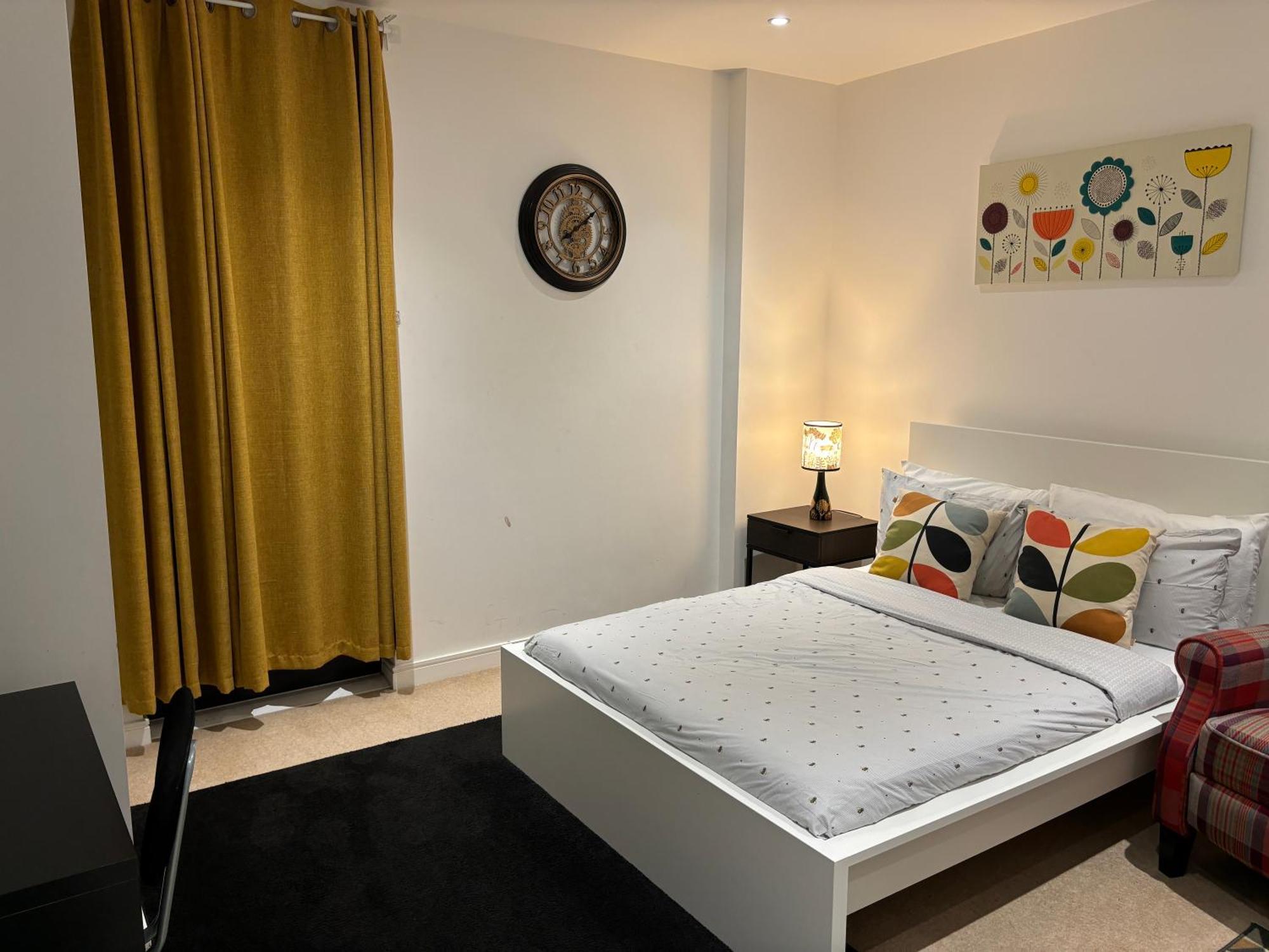 Modern En-suite And Self Catering In Privatunterkunft London