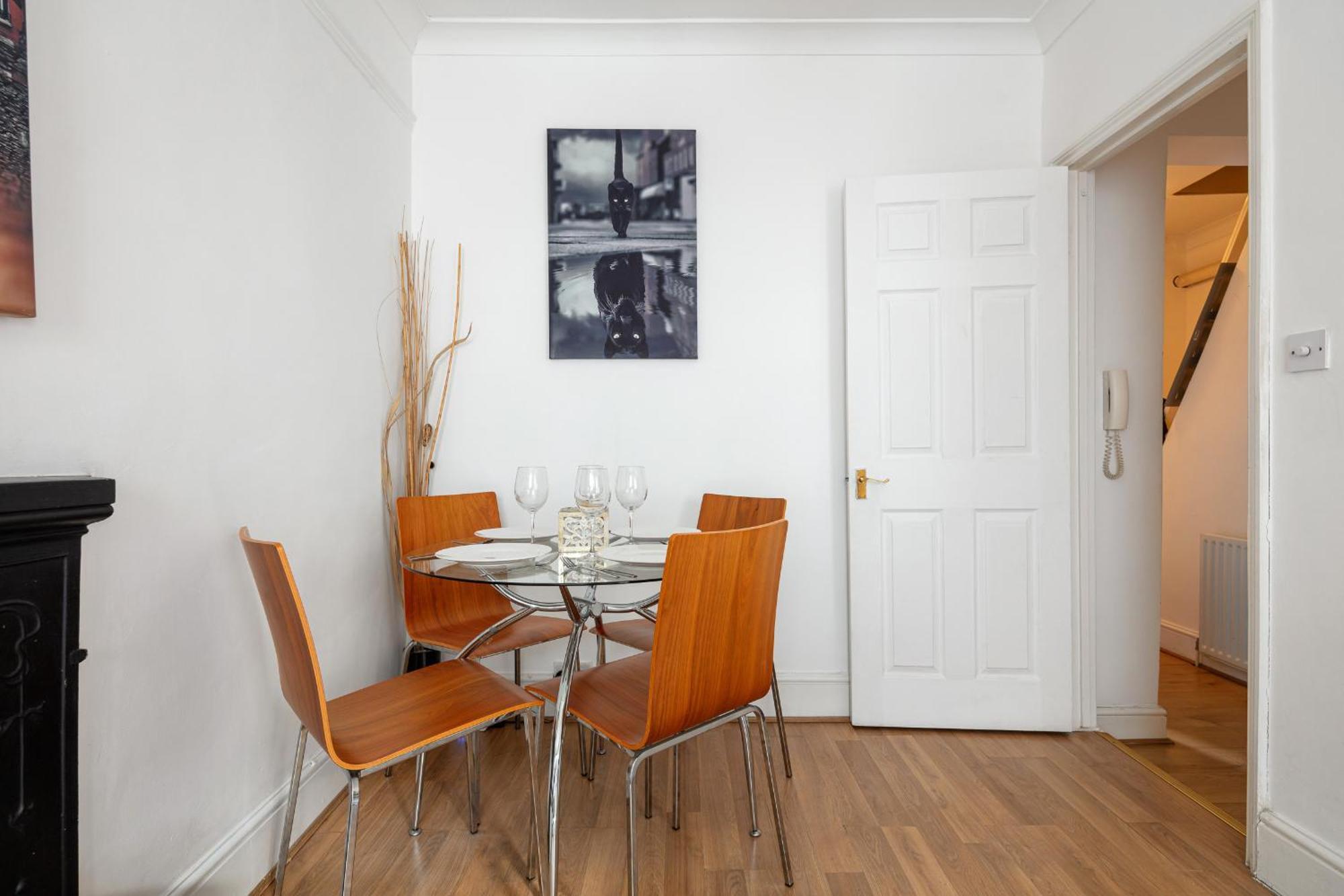 Gorgeous One Bed Aircon In The Heart Of * London