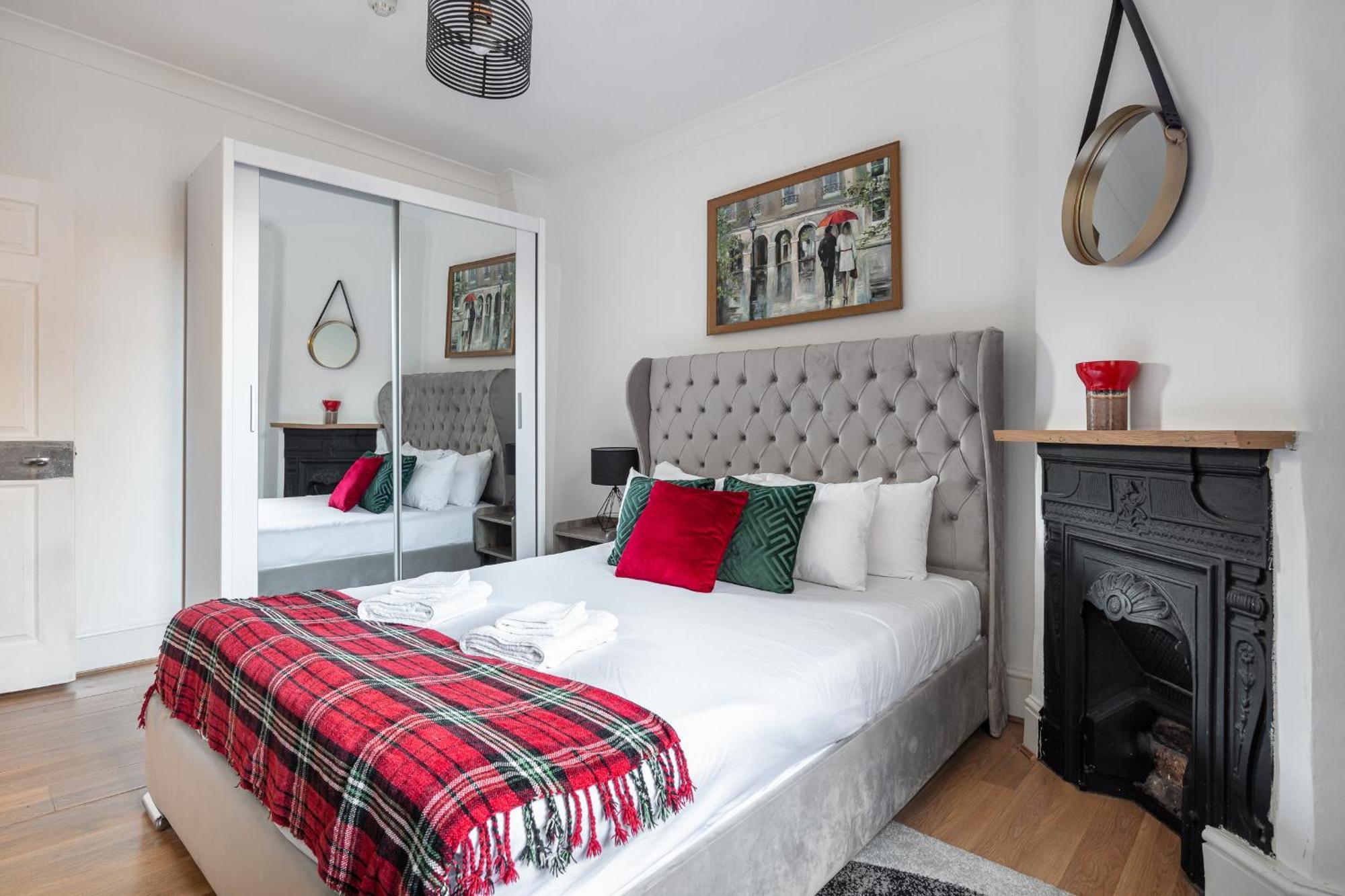 Gorgeous One Bed Aircon In The Heart Of *