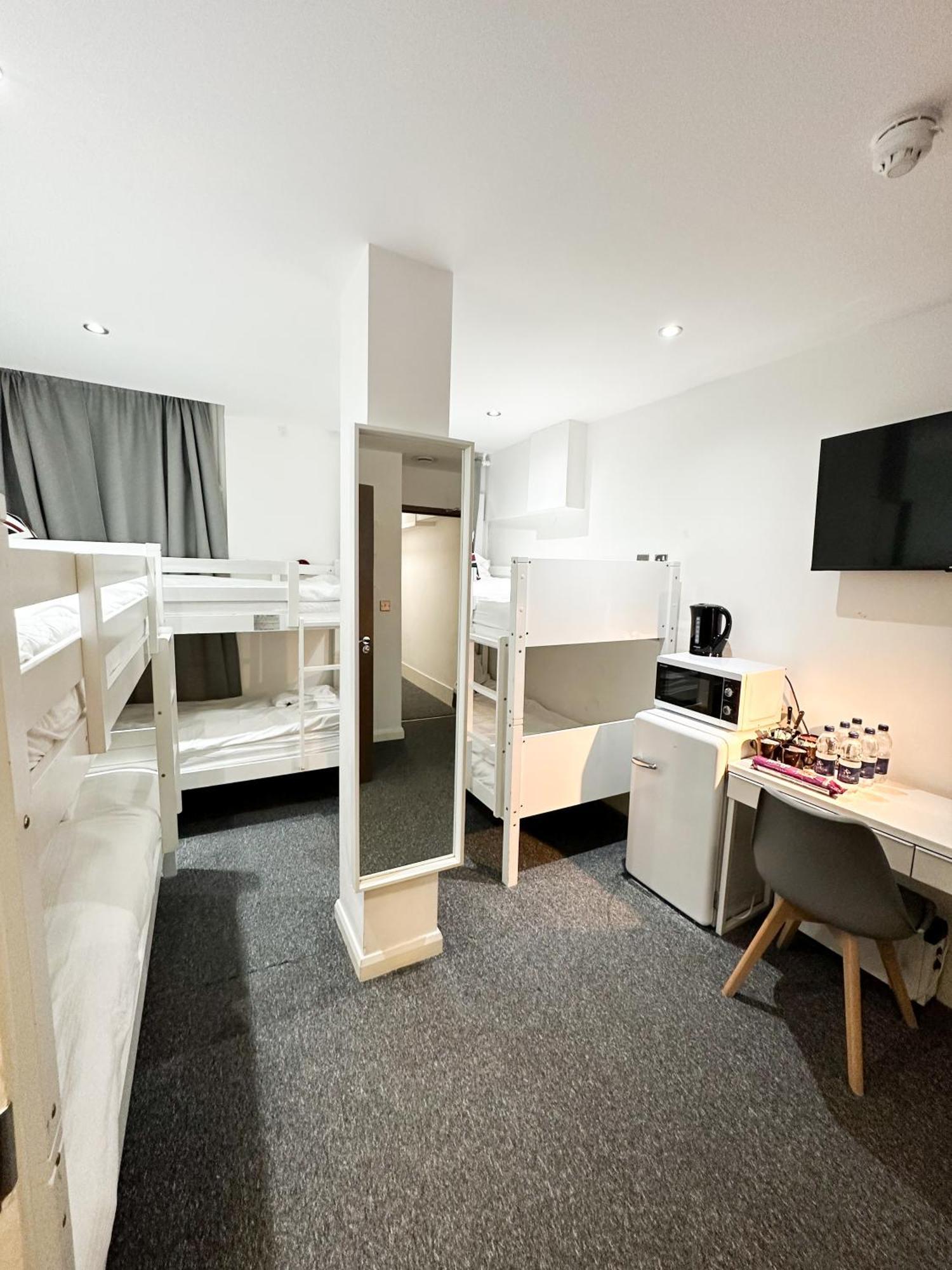 Gasthof 205 Earls Court *