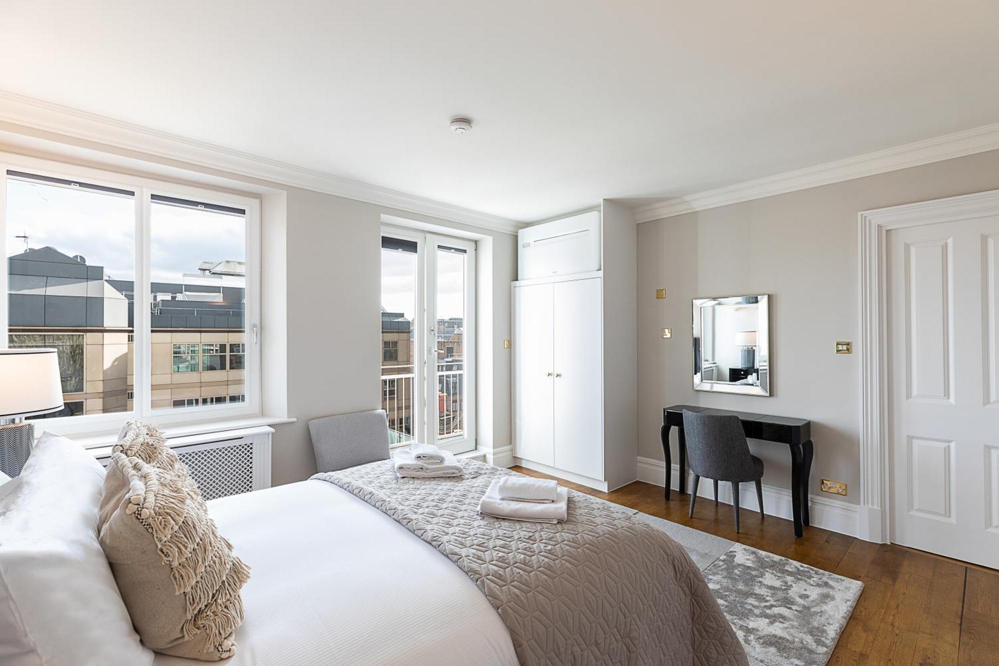Astonishing Flats Near Mayfair & Piccadilly Circus Londres