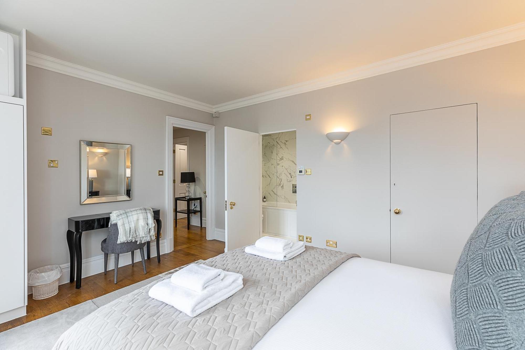 Astonishing Flats Near Mayfair & Piccadilly Circus Apartamento