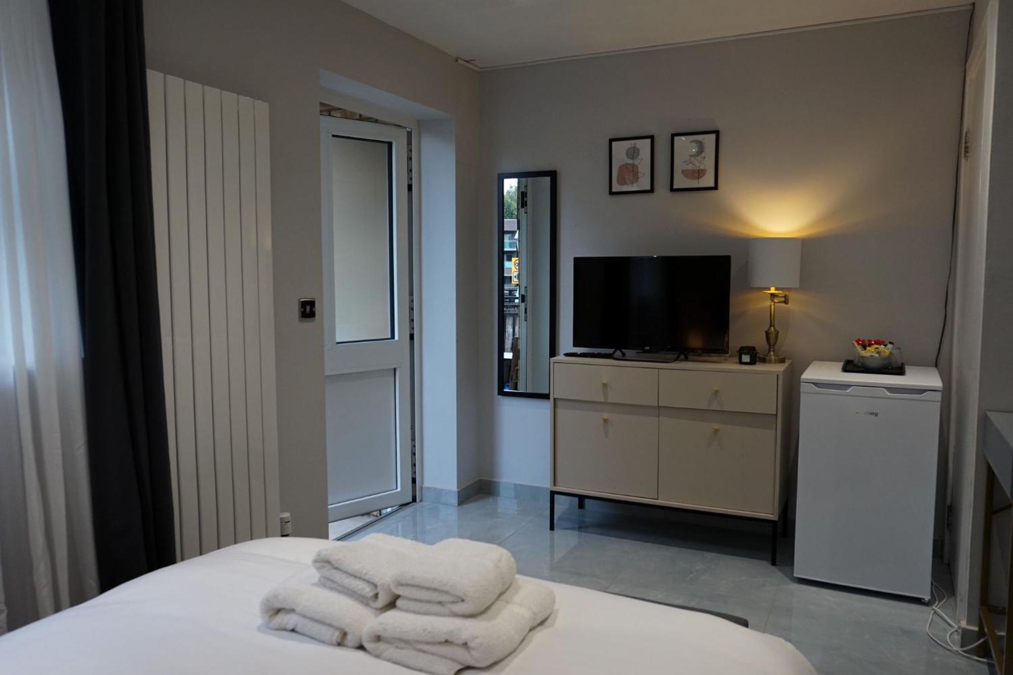 Guest house Luxury 5bd *