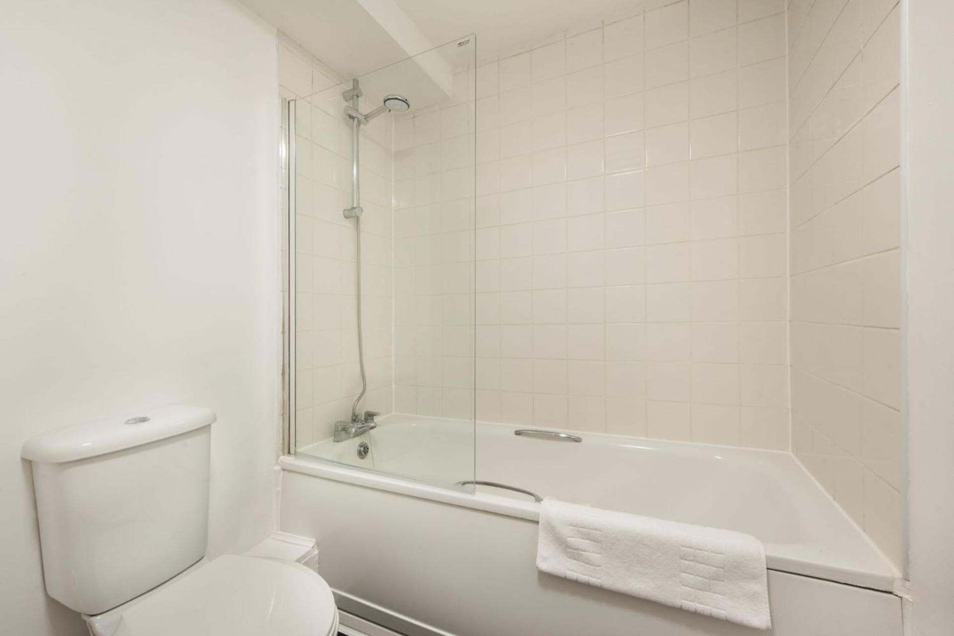 Apartment The Queen's Retreat - Camden - By Frankie Says London