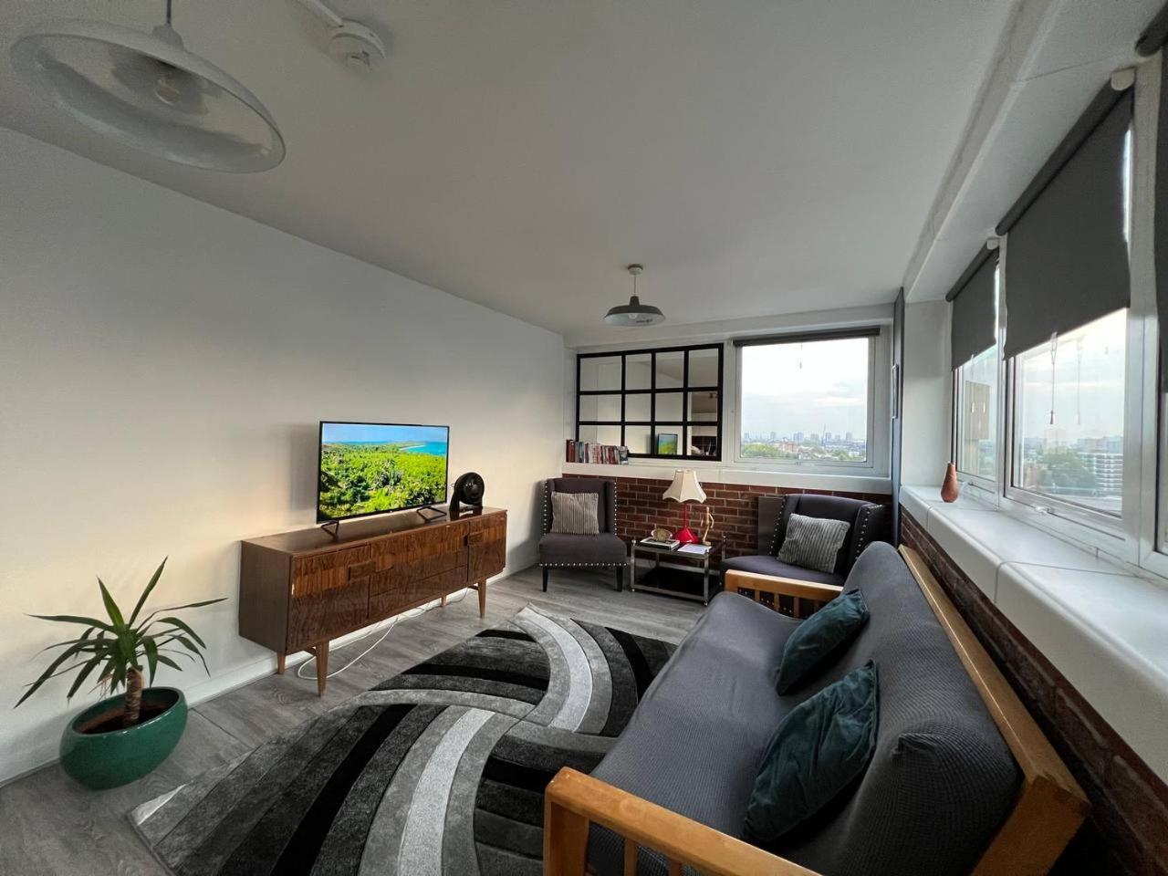 Amazing View 2 Bedroom In Abbey Road * London